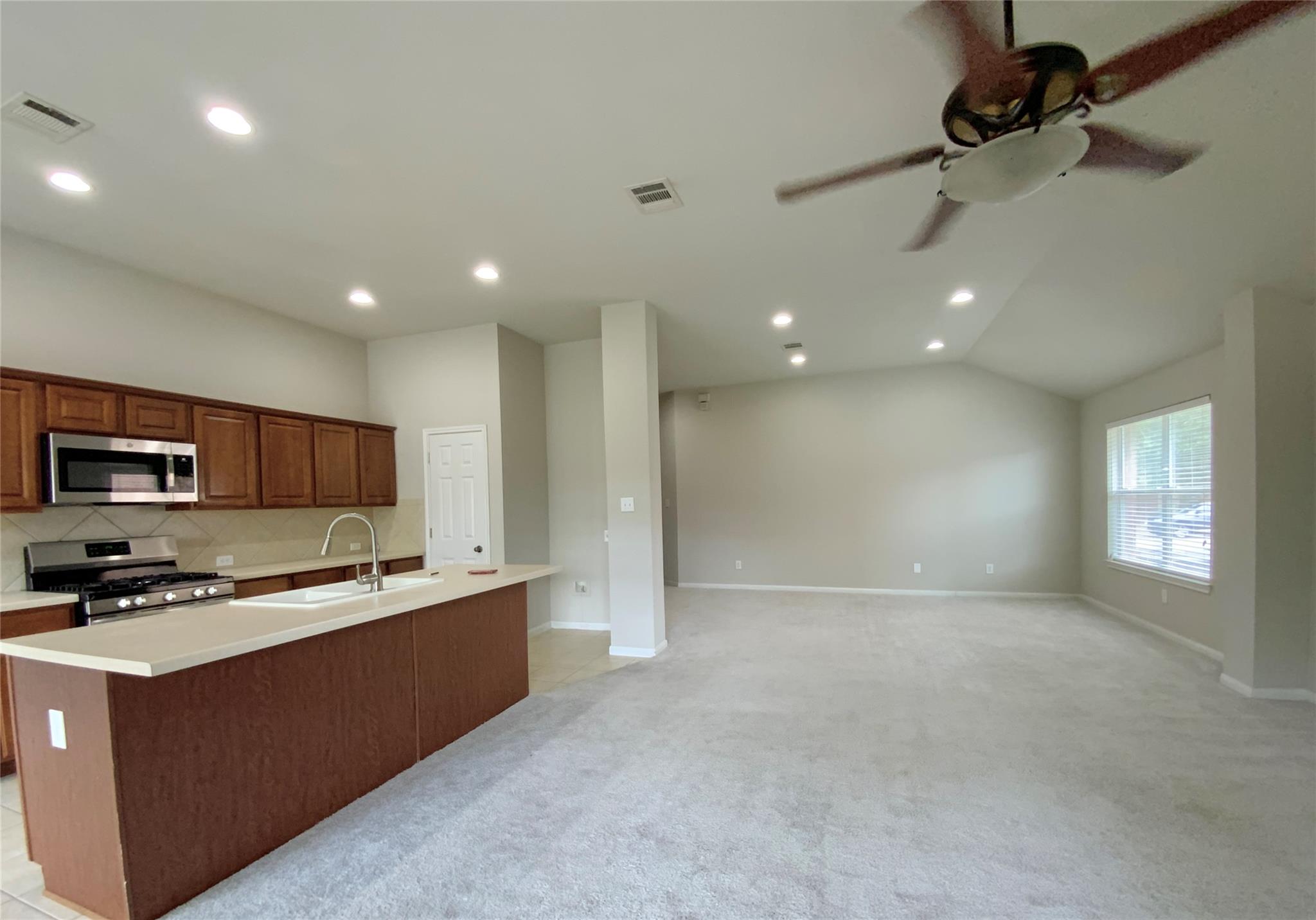 18704 Silent Water Way, Pflugerville, TX 78660