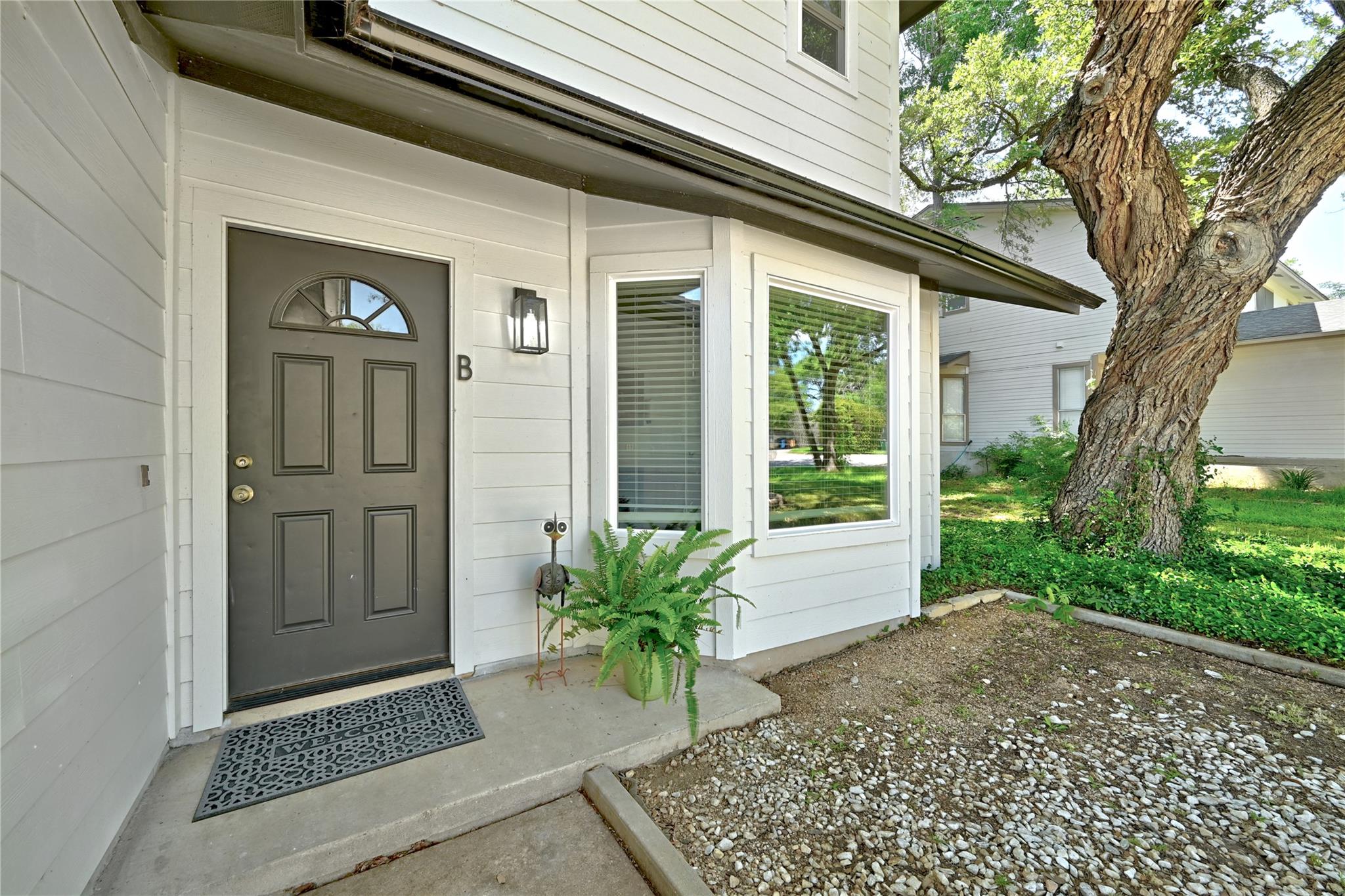 2105 Kirksey Dr # B, Austin, TX 78741
