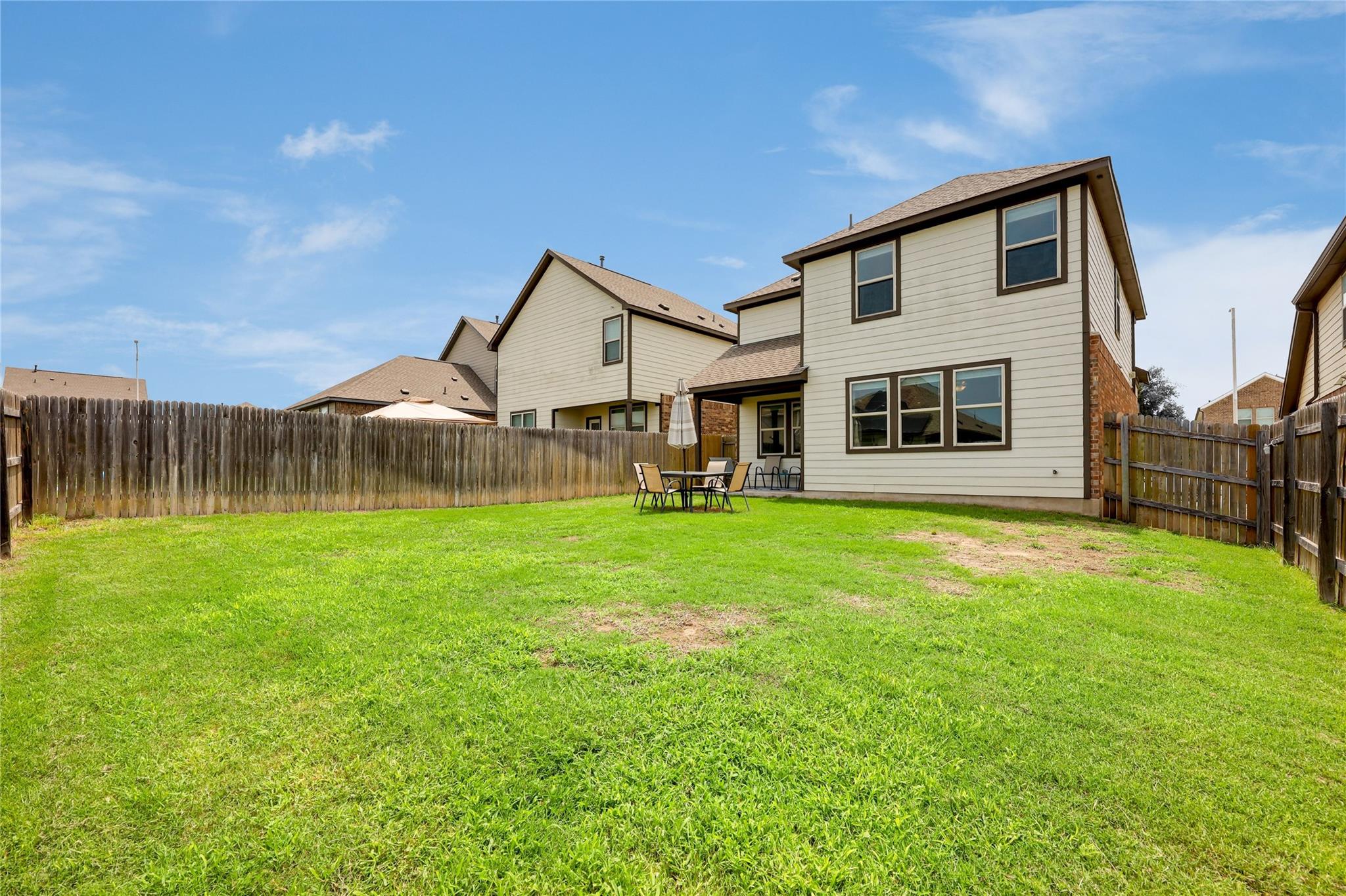 7404 Albany Dr, Austin, TX 78754