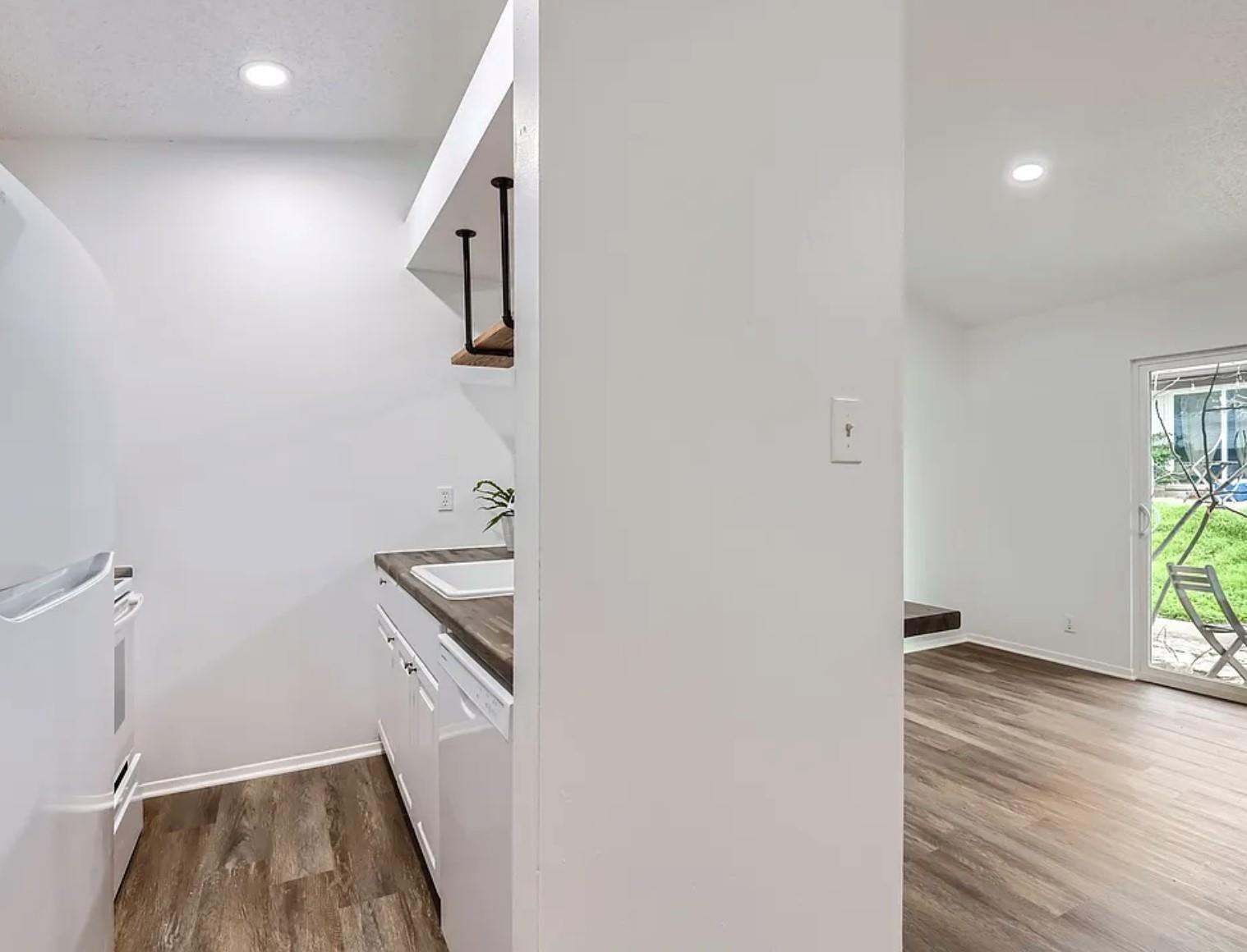 1301 Hollow Creek Dr # 2, Austin, TX 78704