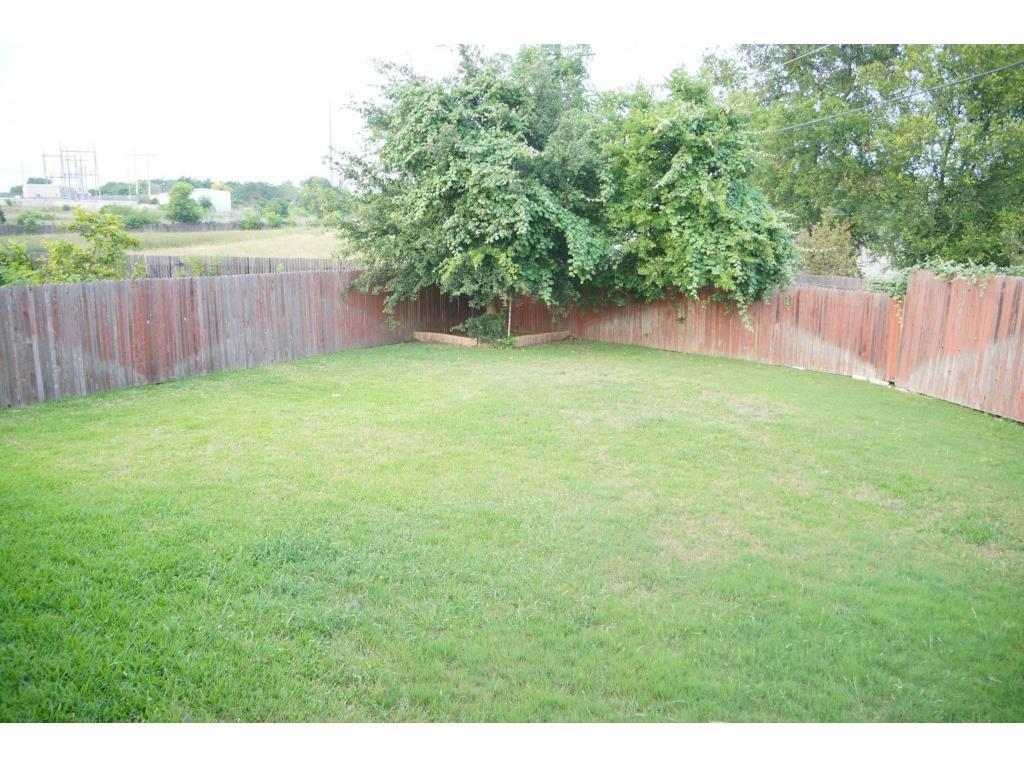2200 Lou John St, Austin, TX 78727