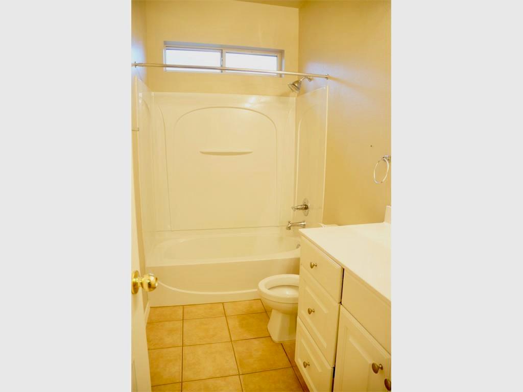 2200 Lou John St, Austin, TX 78727