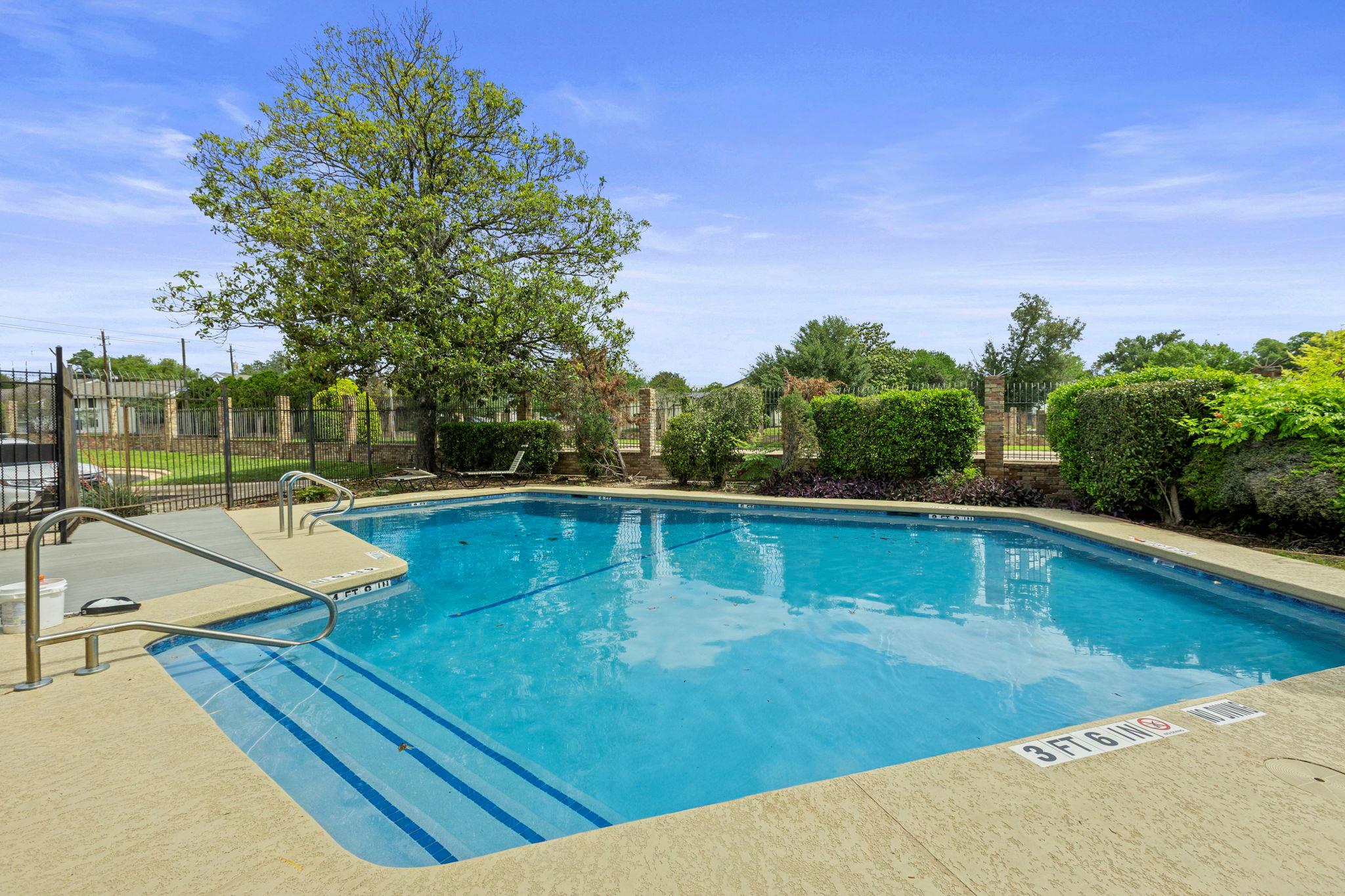 1726 Harliquin Run, Austin, TX 78758