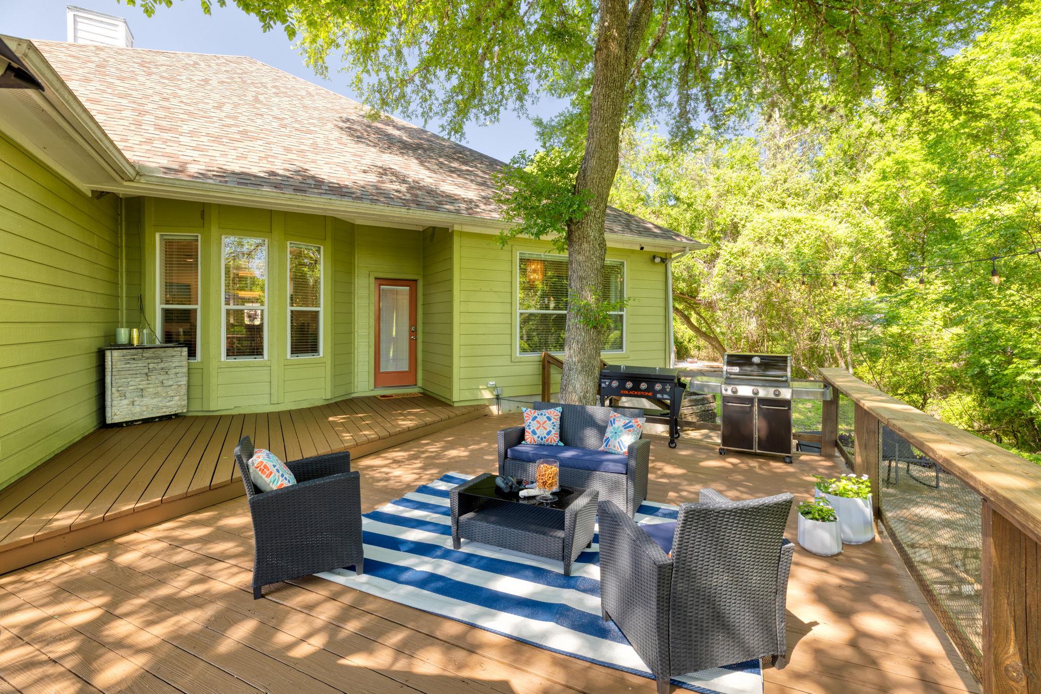 326 Red Bird Ln, Kingsbury, TX 78638