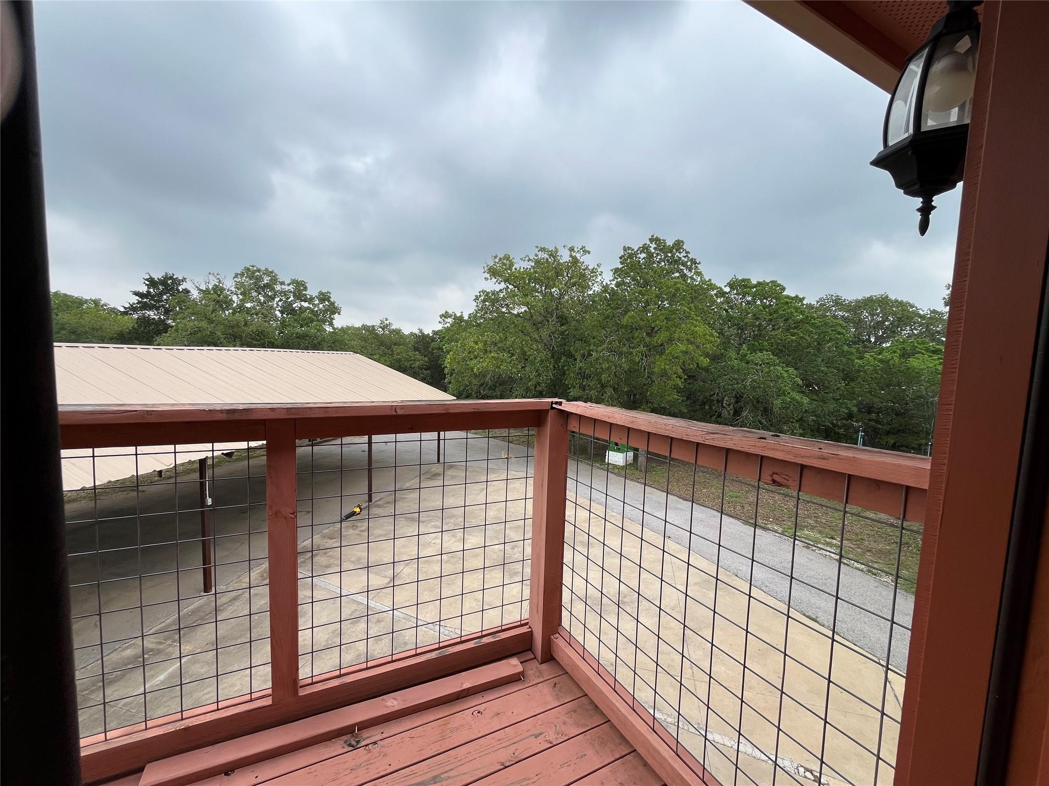 455 High View Ranch Dr, Cedar Creek, TX 78612