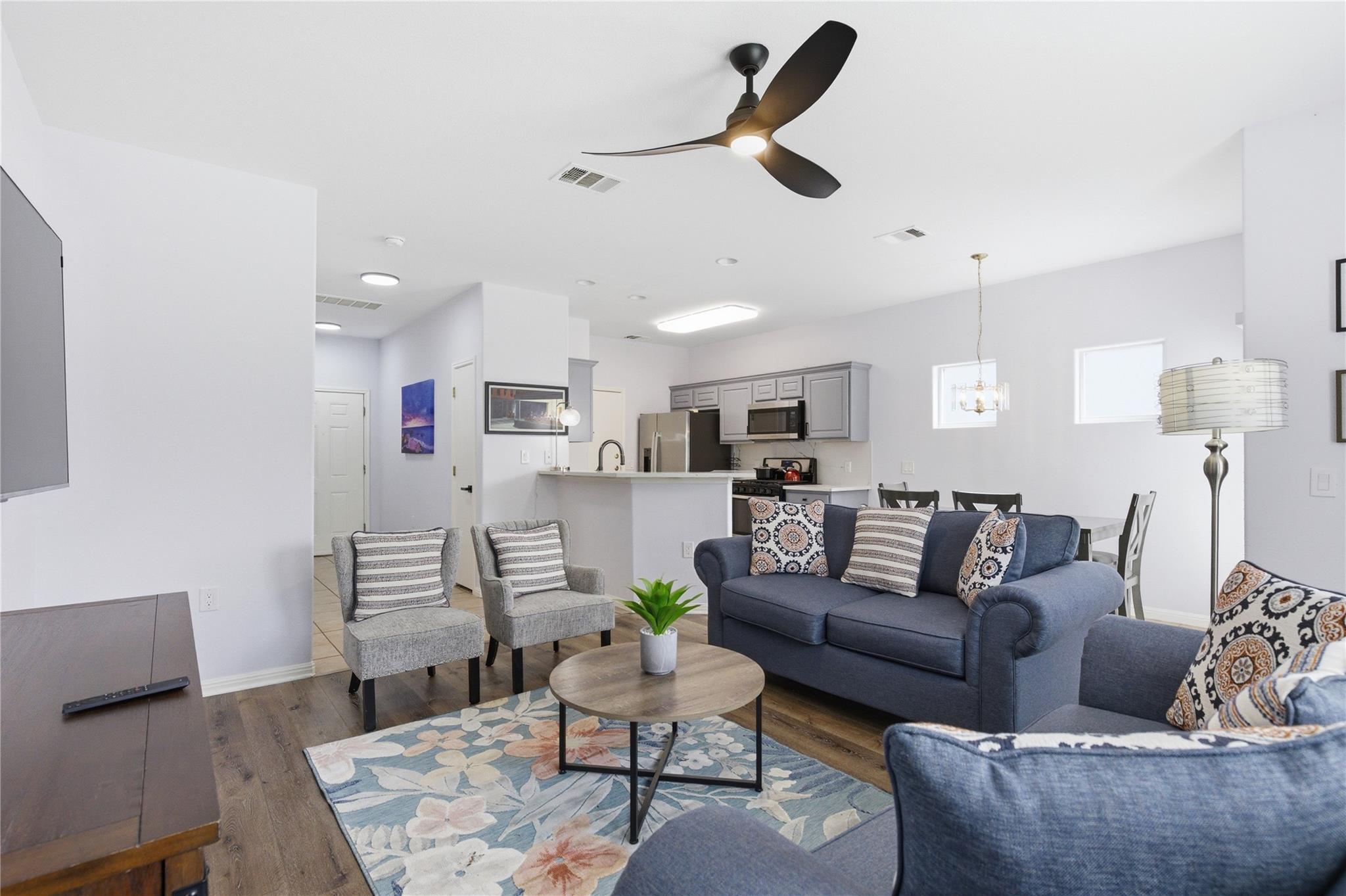 7510 Lazy Creek Dr # A, Austin, TX 78724