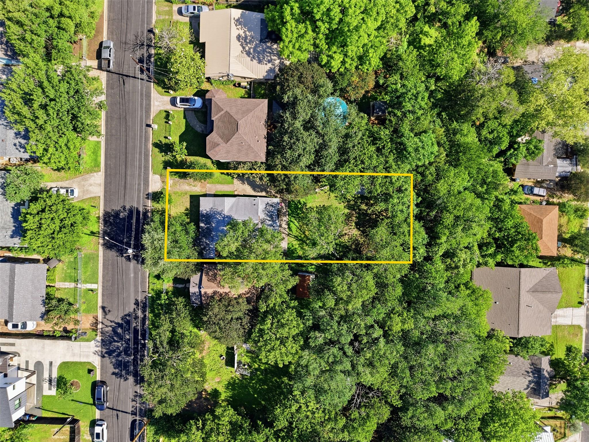 1313 Perez St, Austin, TX 78721