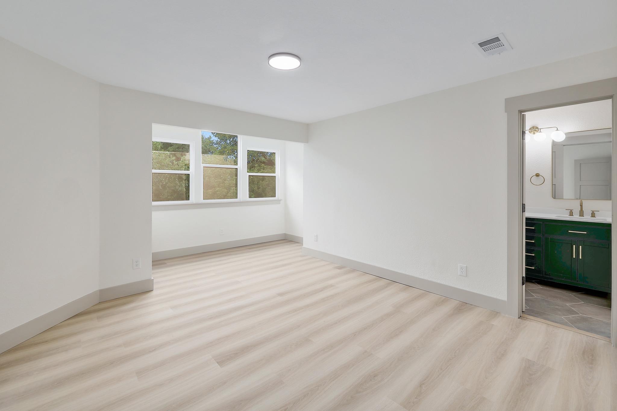 6601 Corpus Christi Dr, Austin, TX 78729