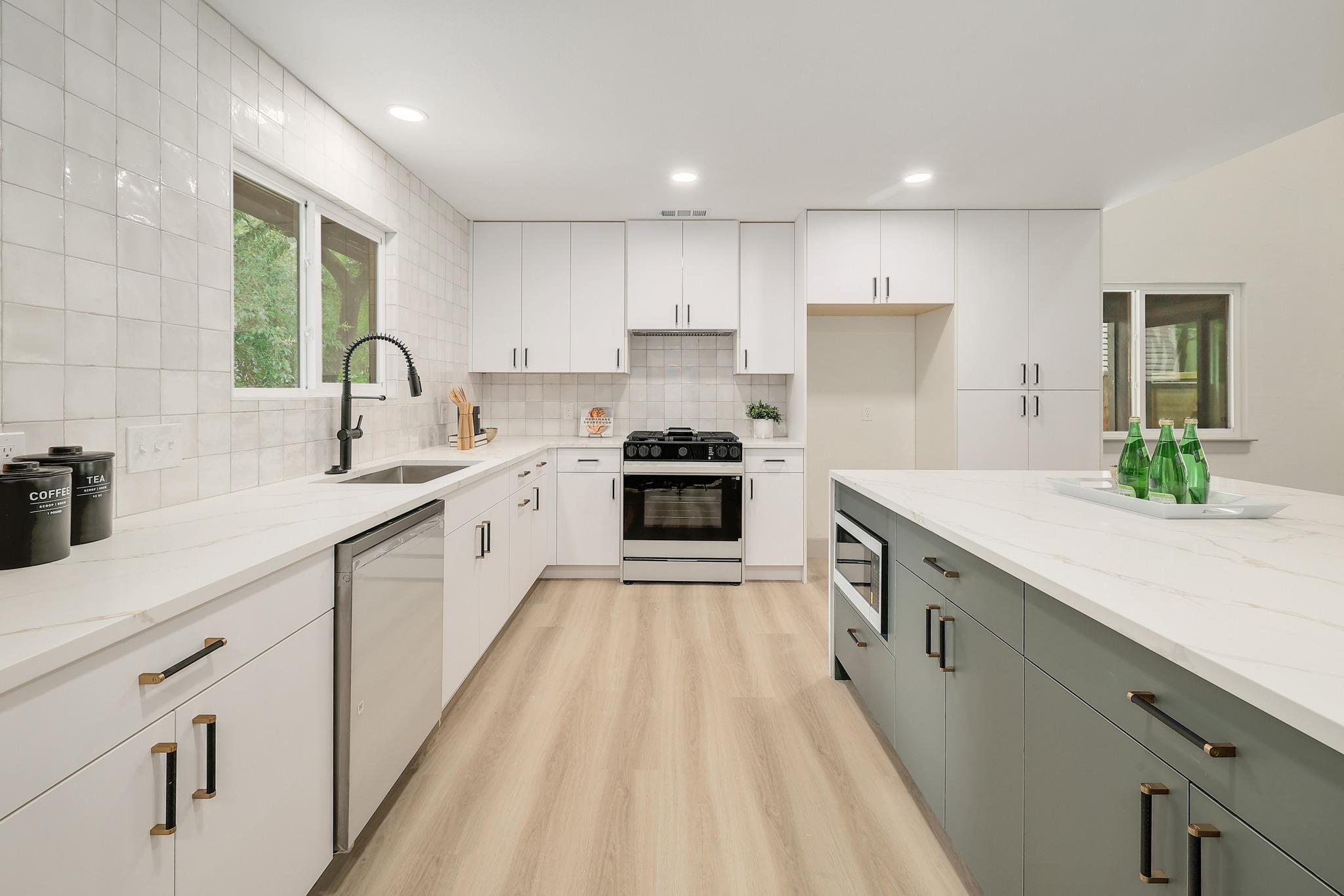 6601 Corpus Christi Dr, Austin, TX 78729
