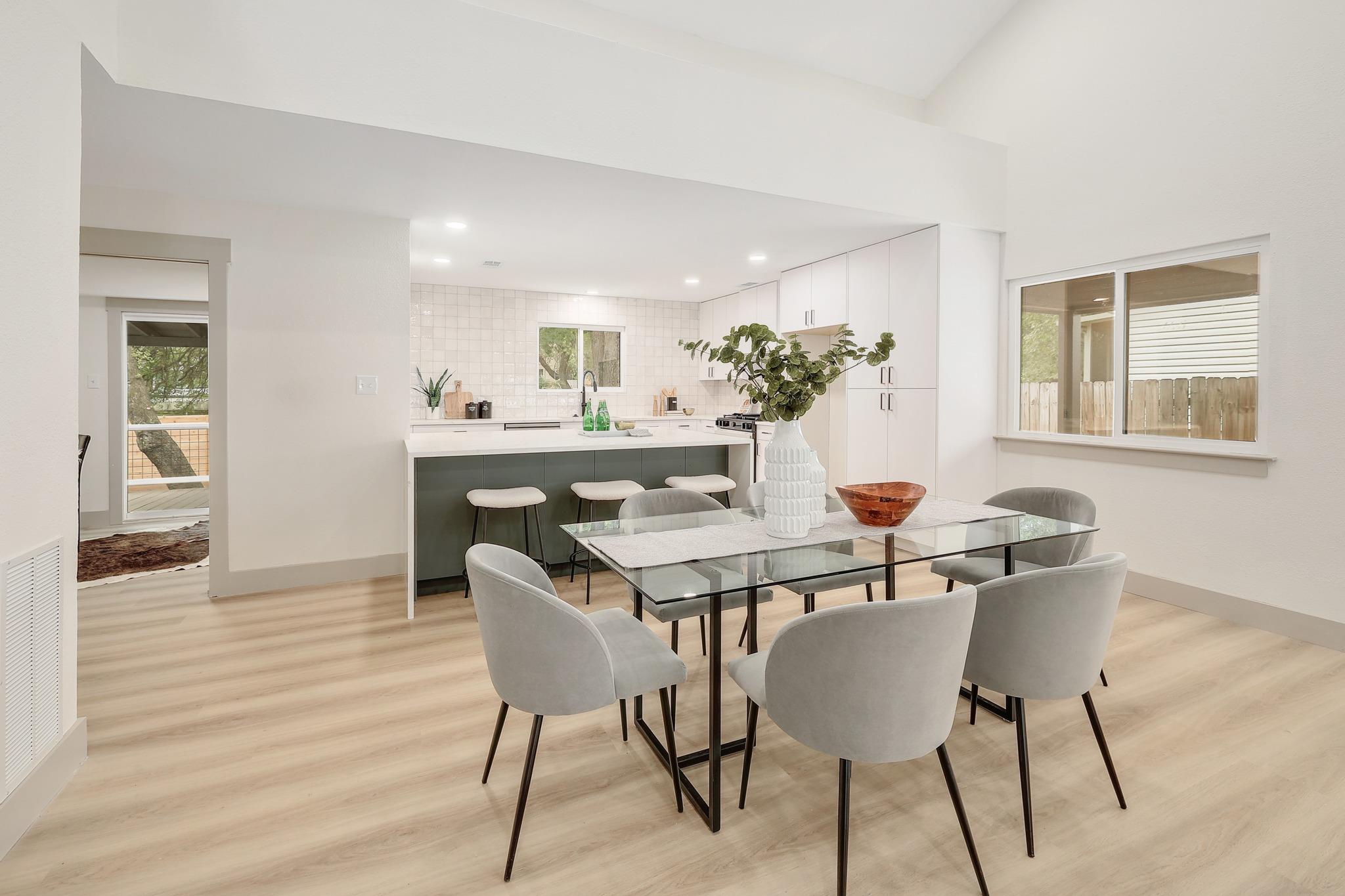 6601 Corpus Christi Dr, Austin, TX 78729