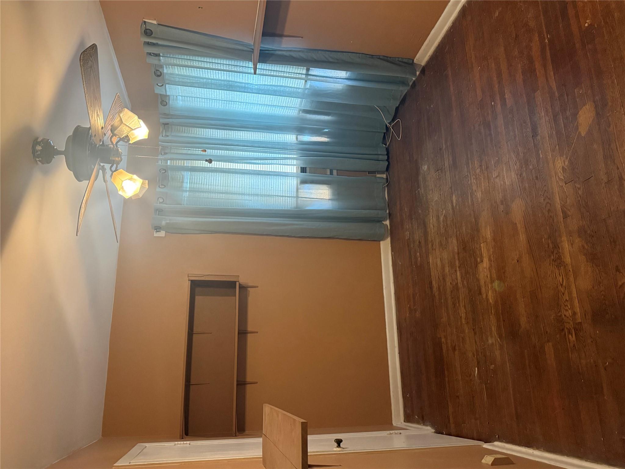 5702 Duval St, Austin, TX 78752