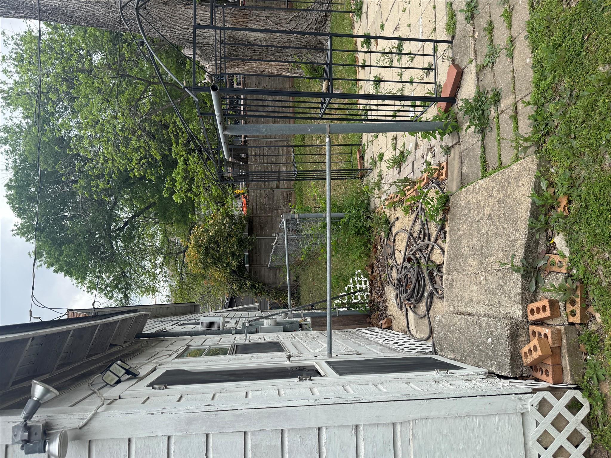 5702 Duval St, Austin, TX 78752