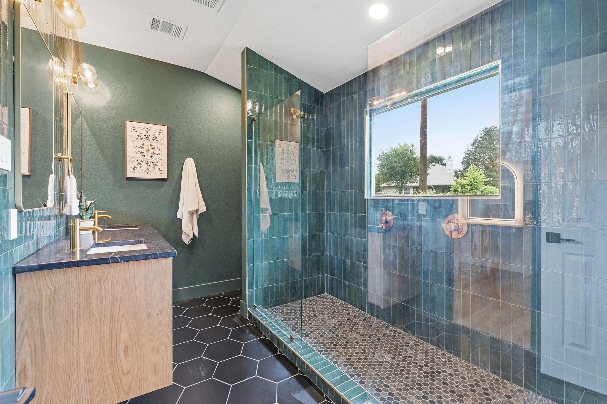 1303 Chardonnay Xing, Leander, TX 78641