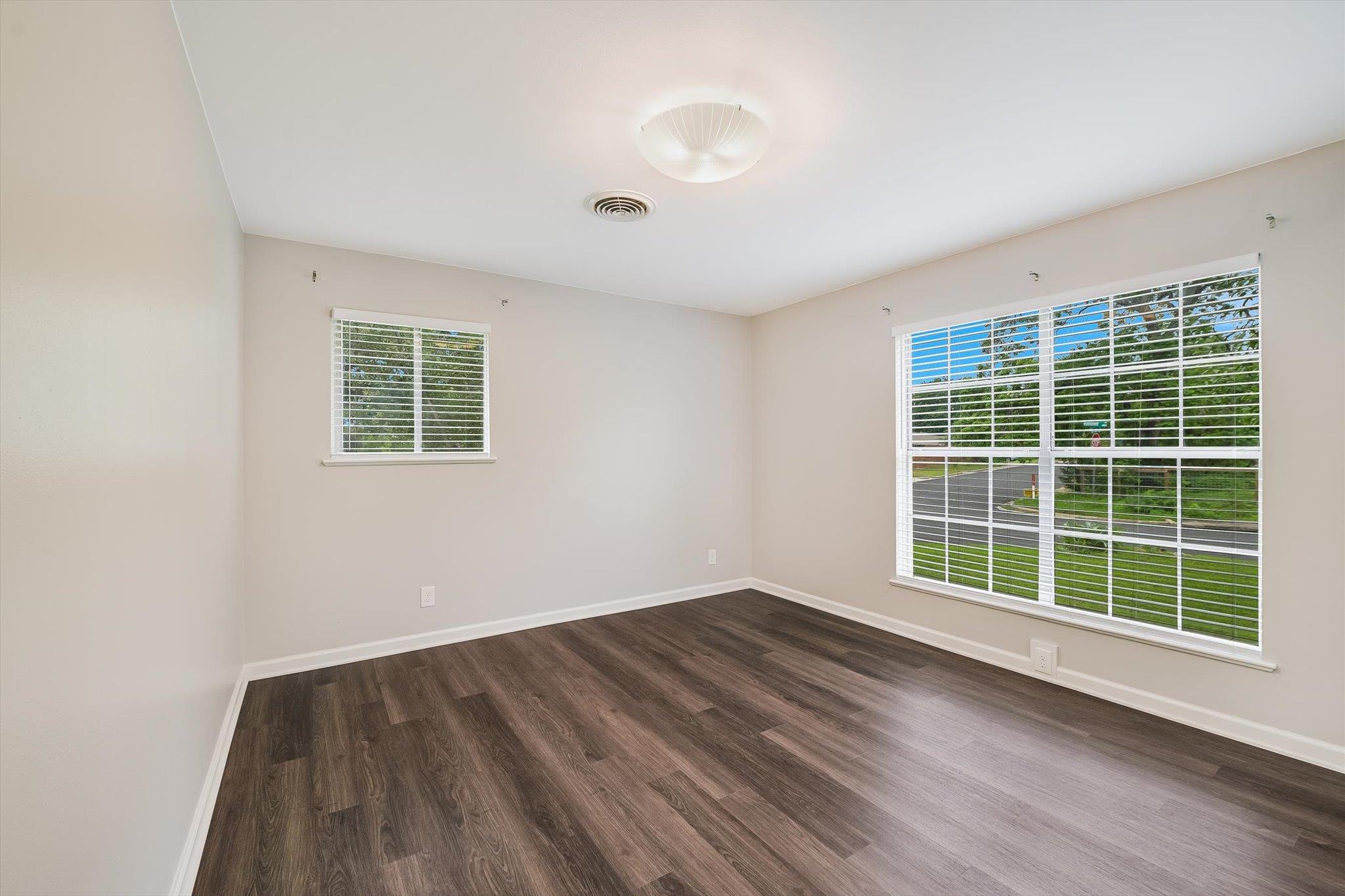 6809 Hanover Ln, Austin, TX 78723