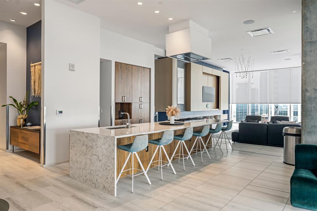 301 West Ave # 4603, Austin, TX 78701