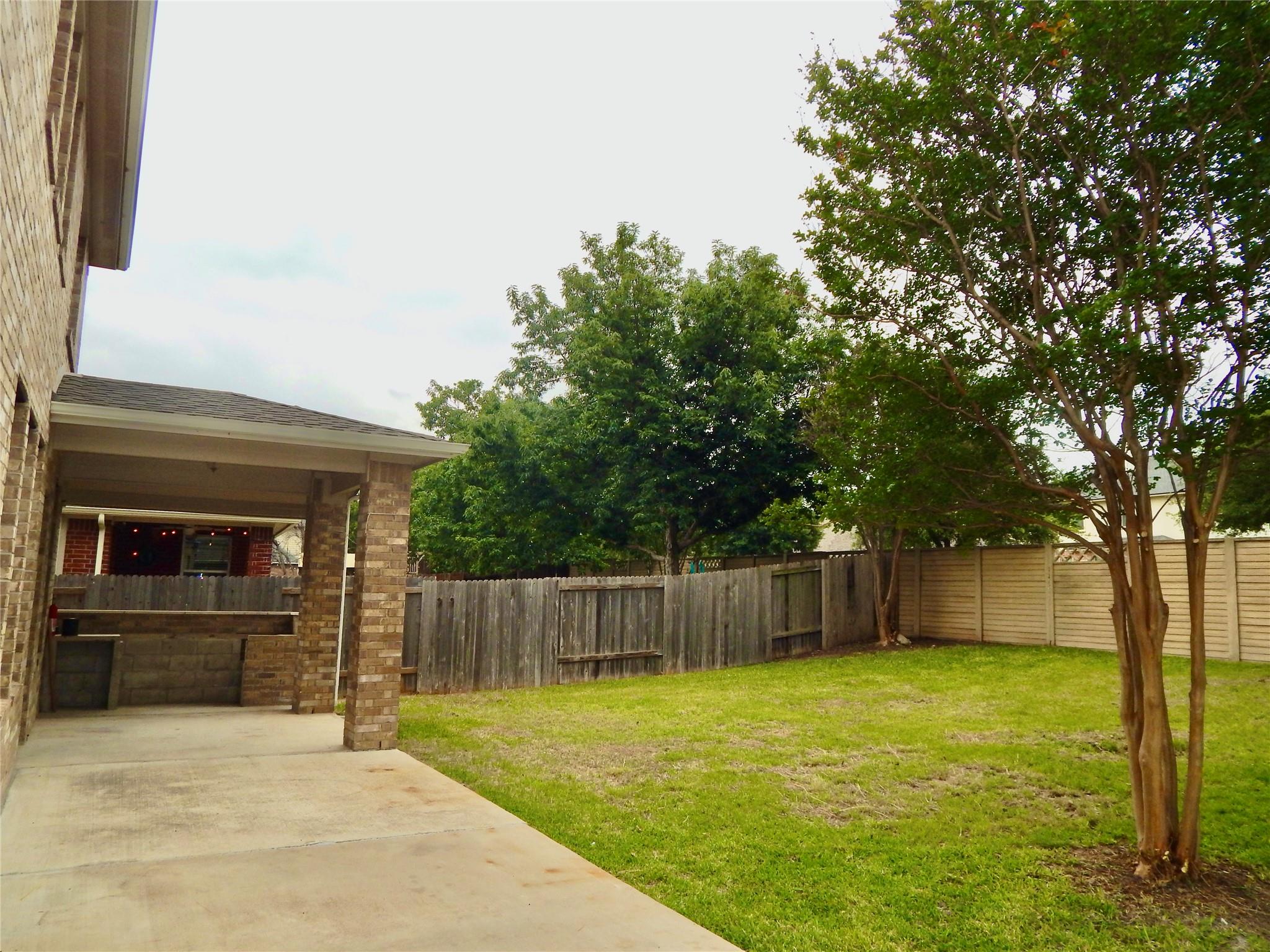 1110 Willowbrook Dr, Cedar Park, TX 78613