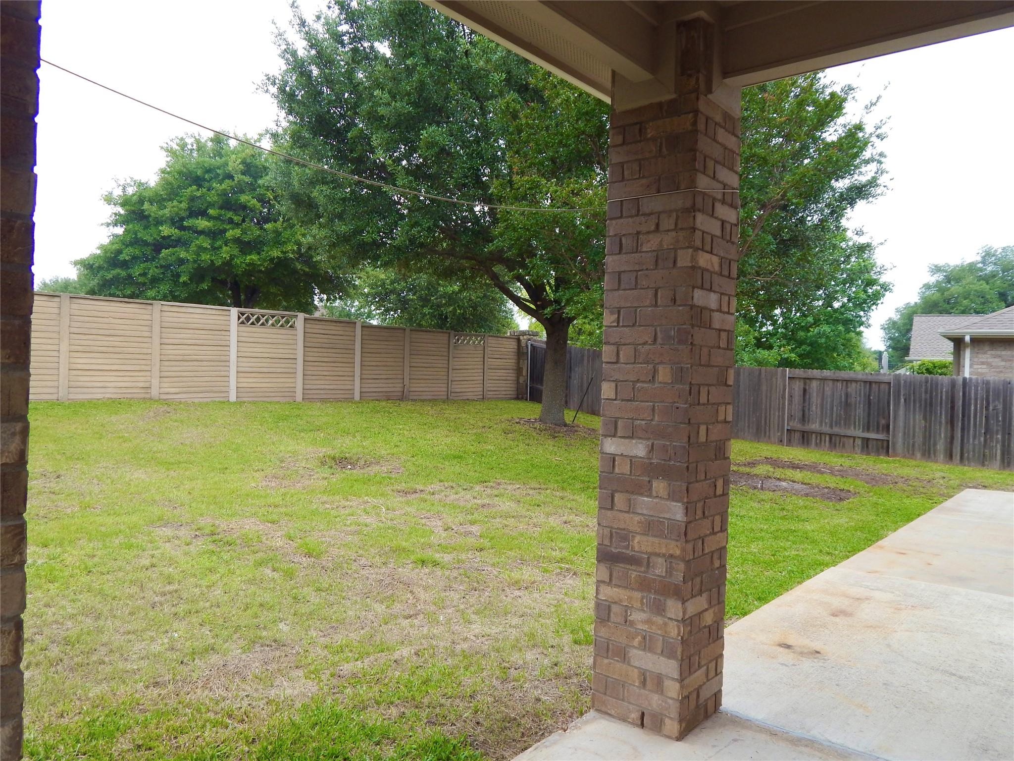1110 Willowbrook Dr, Cedar Park, TX 78613