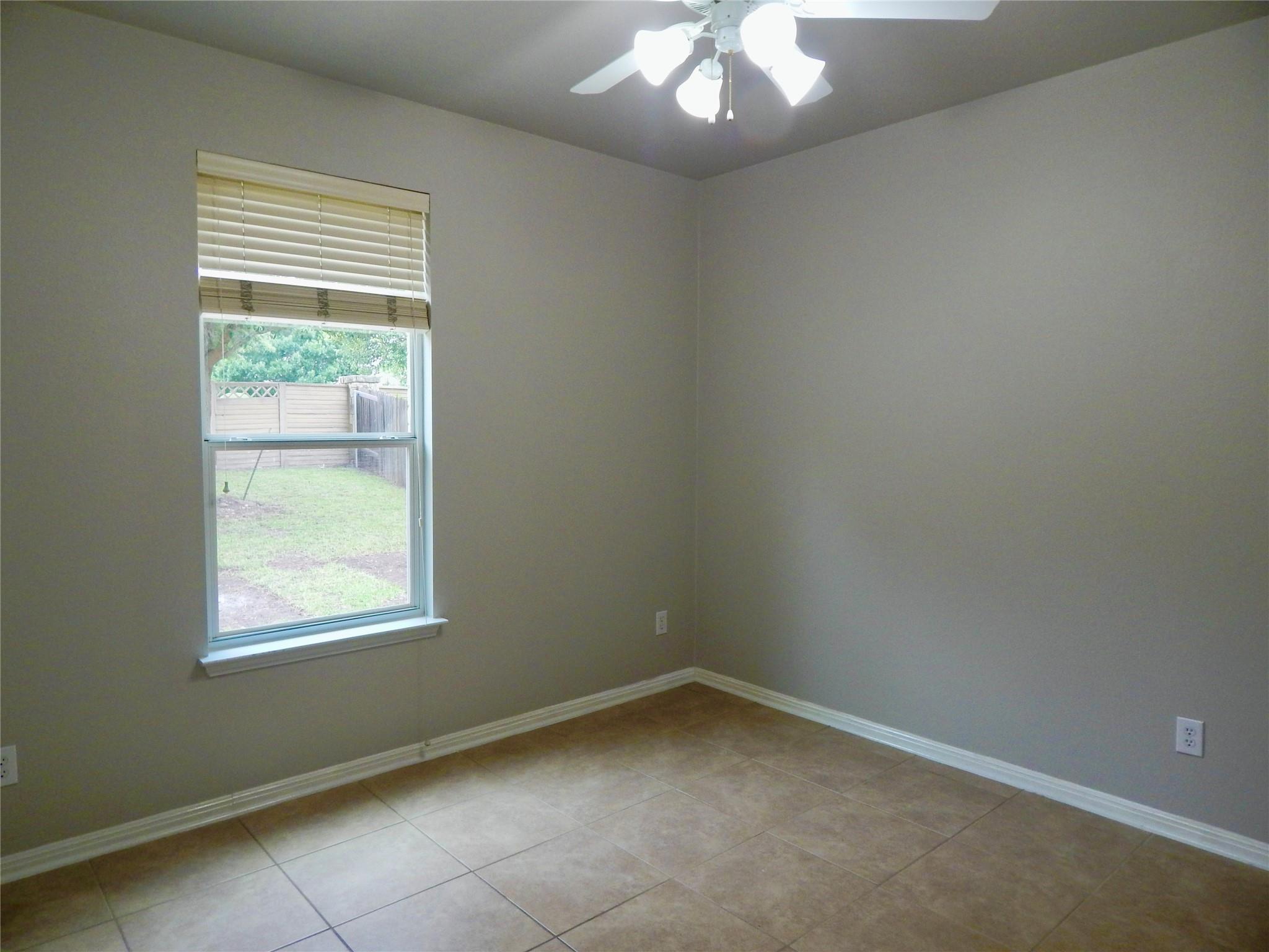 1110 Willowbrook Dr, Cedar Park, TX 78613