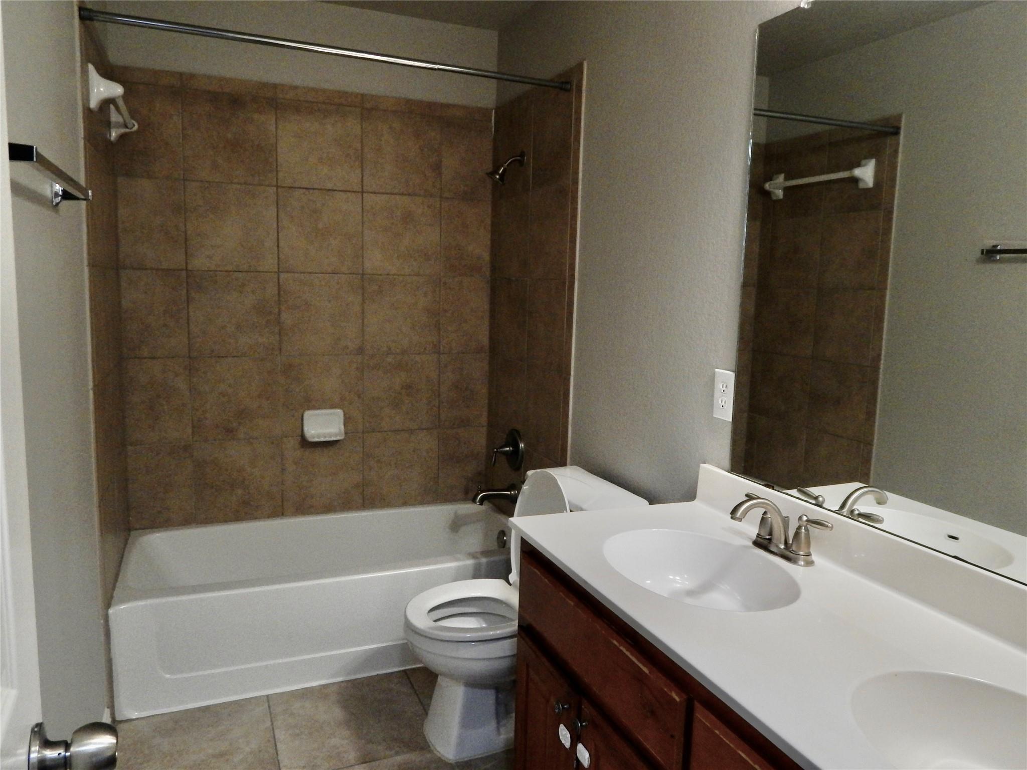 1110 Willowbrook Dr, Cedar Park, TX 78613