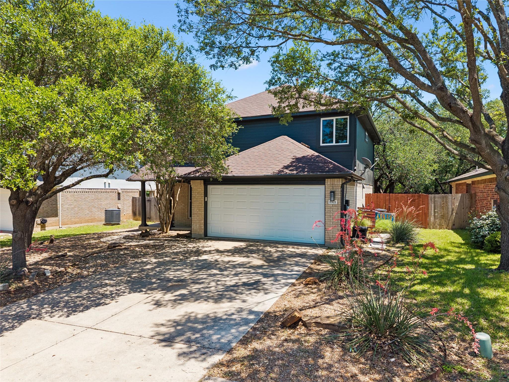 8921 Corran Ferry Dr, Austin, TX 78749