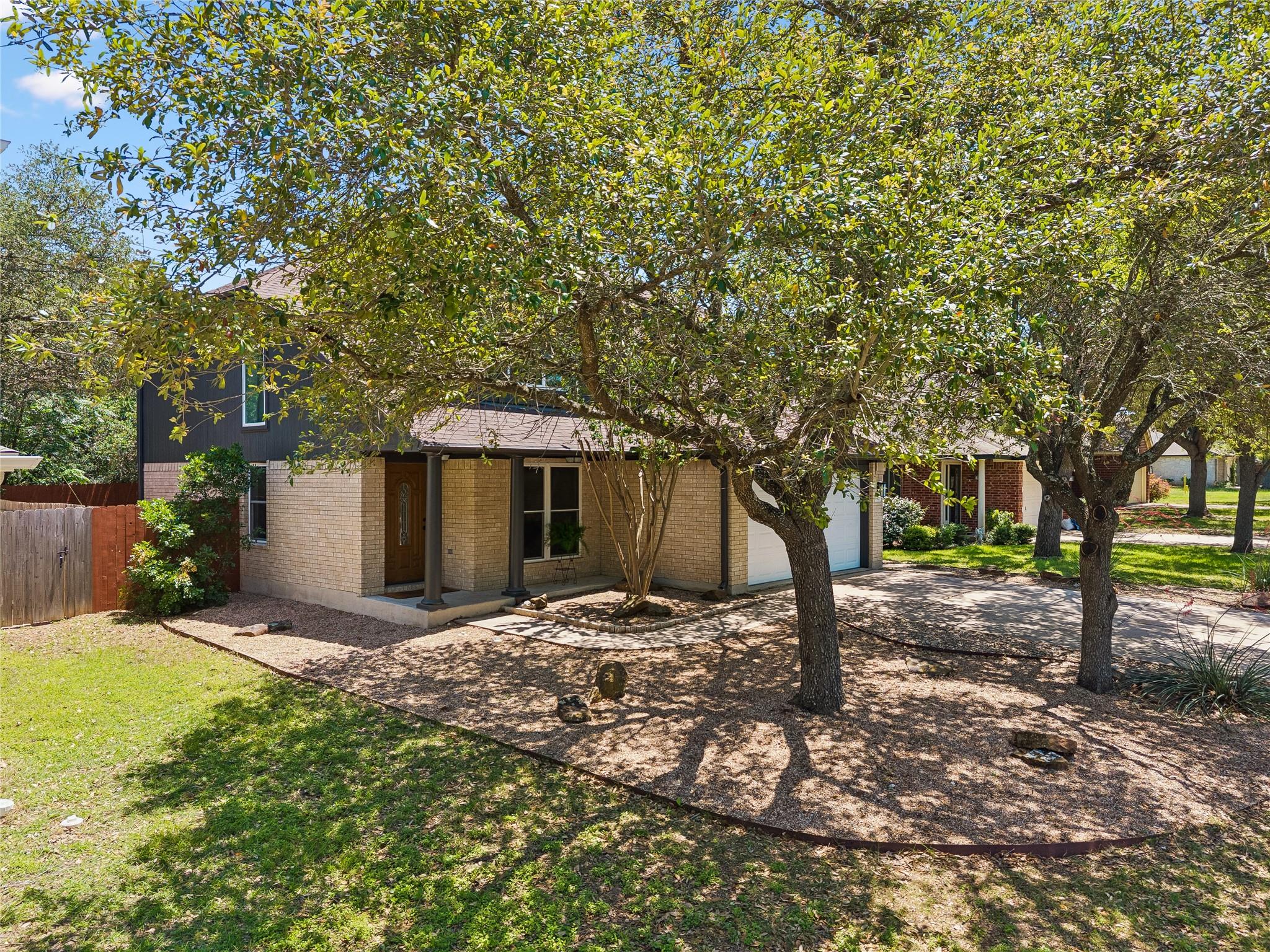 8921 Corran Ferry Dr, Austin, TX 78749