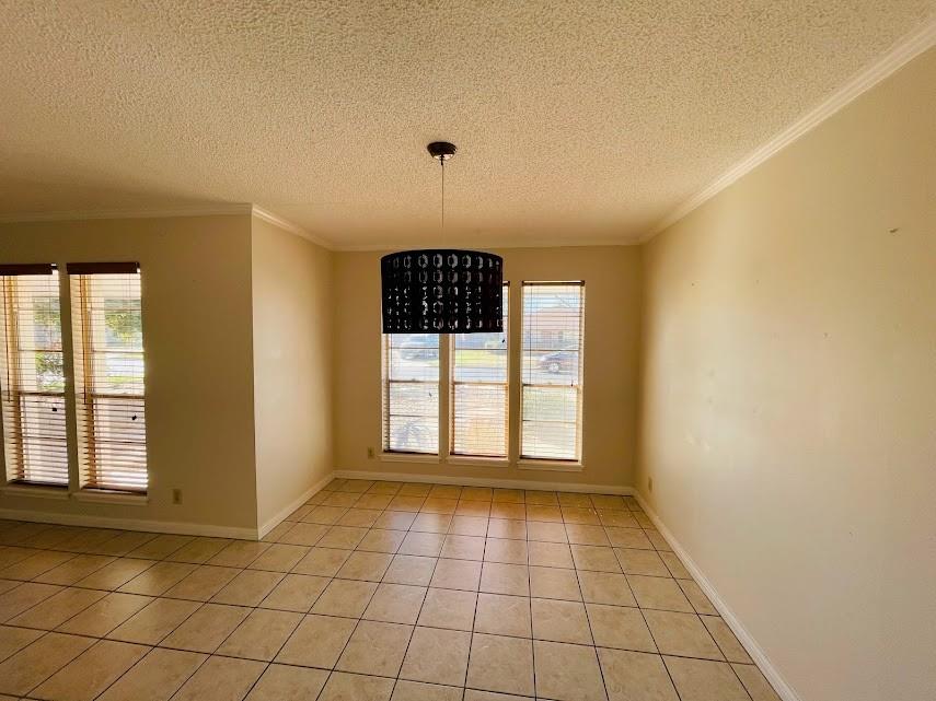 2206 Kenbridge Dr, Austin, TX 78757