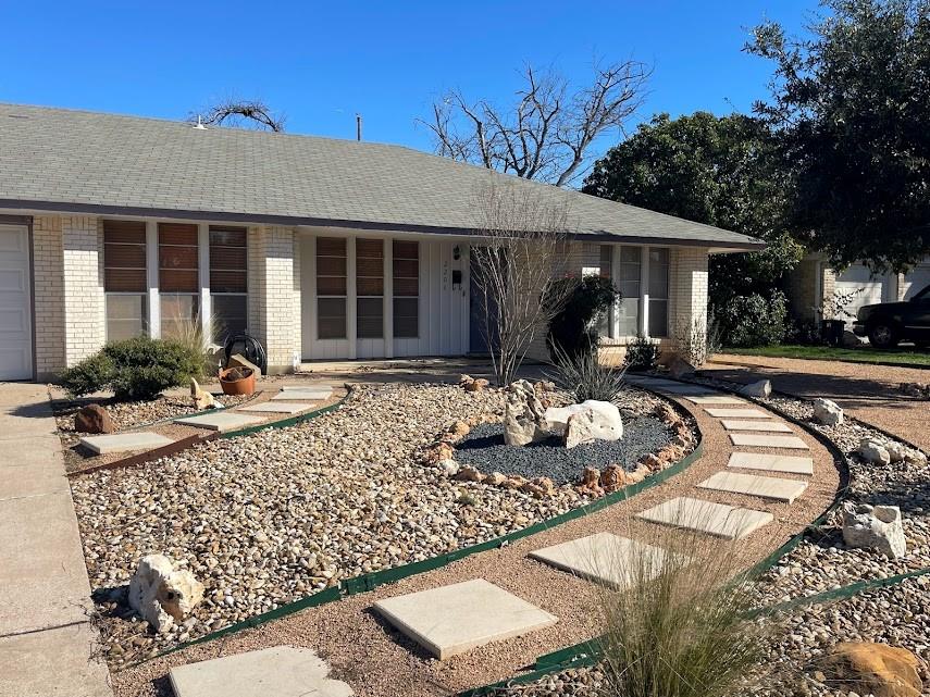 2206 Kenbridge Dr, Austin, TX 78757