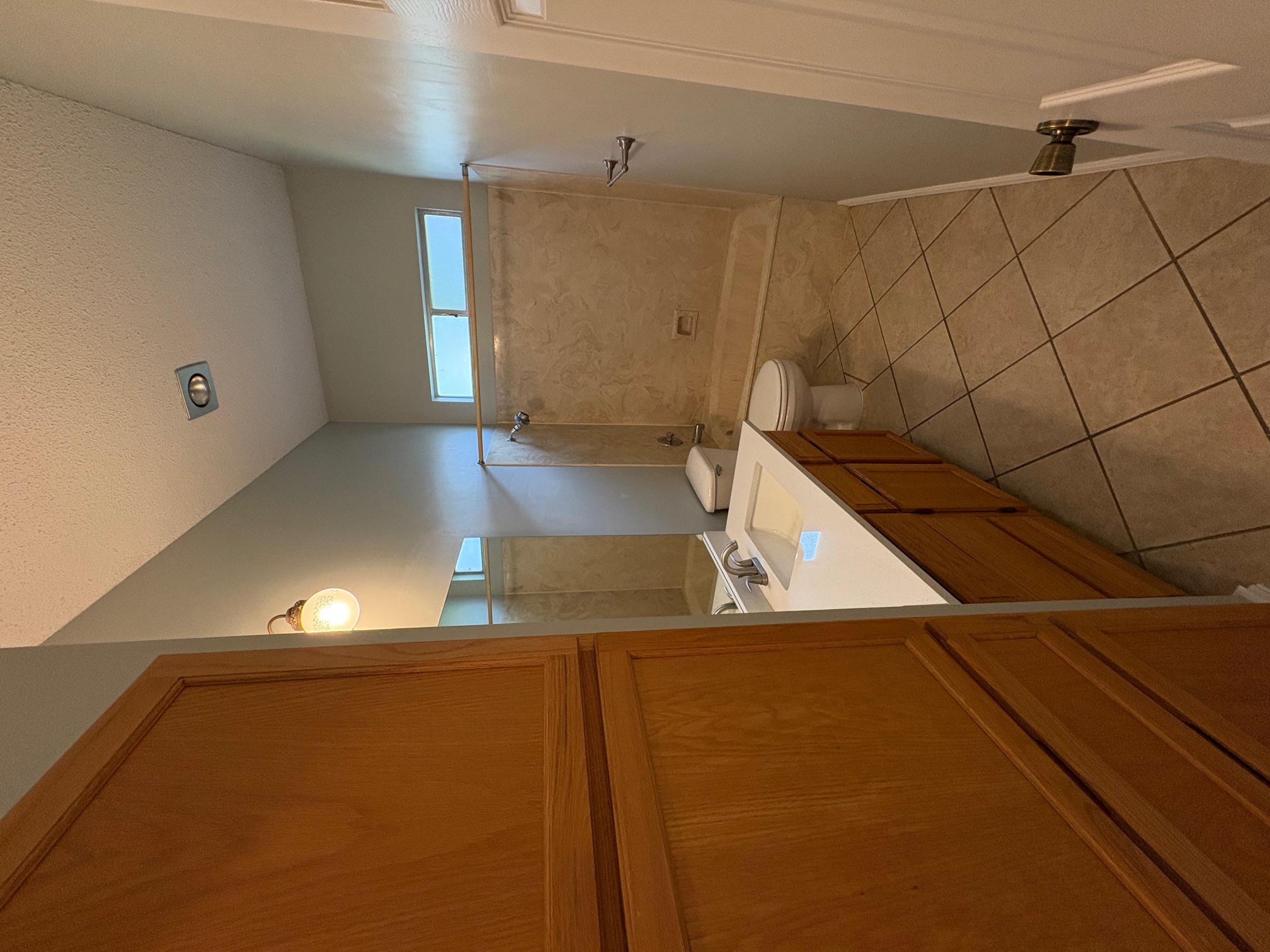12604 Hunters Chase Dr, Austin, TX 78729