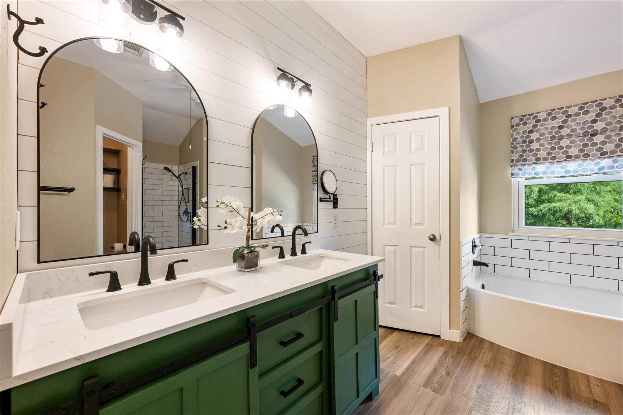 901 Forest Trl, Cedar Park, TX 78613