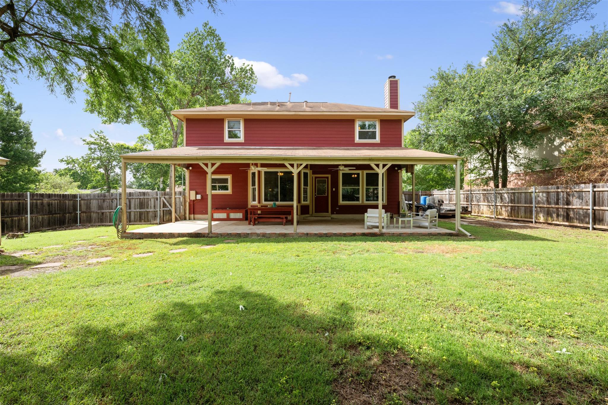 901 Forest Trl, Cedar Park, TX 78613