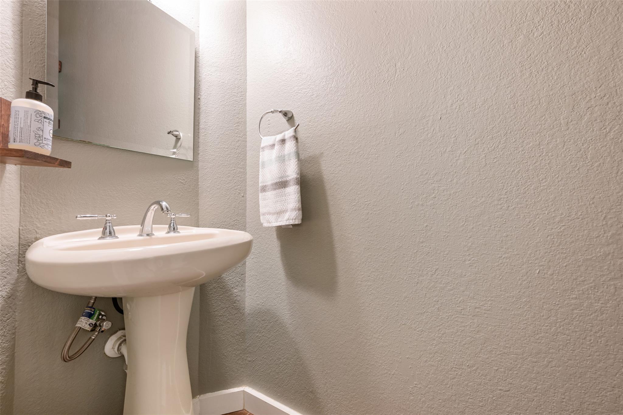 901 Forest Trl, Cedar Park, TX 78613