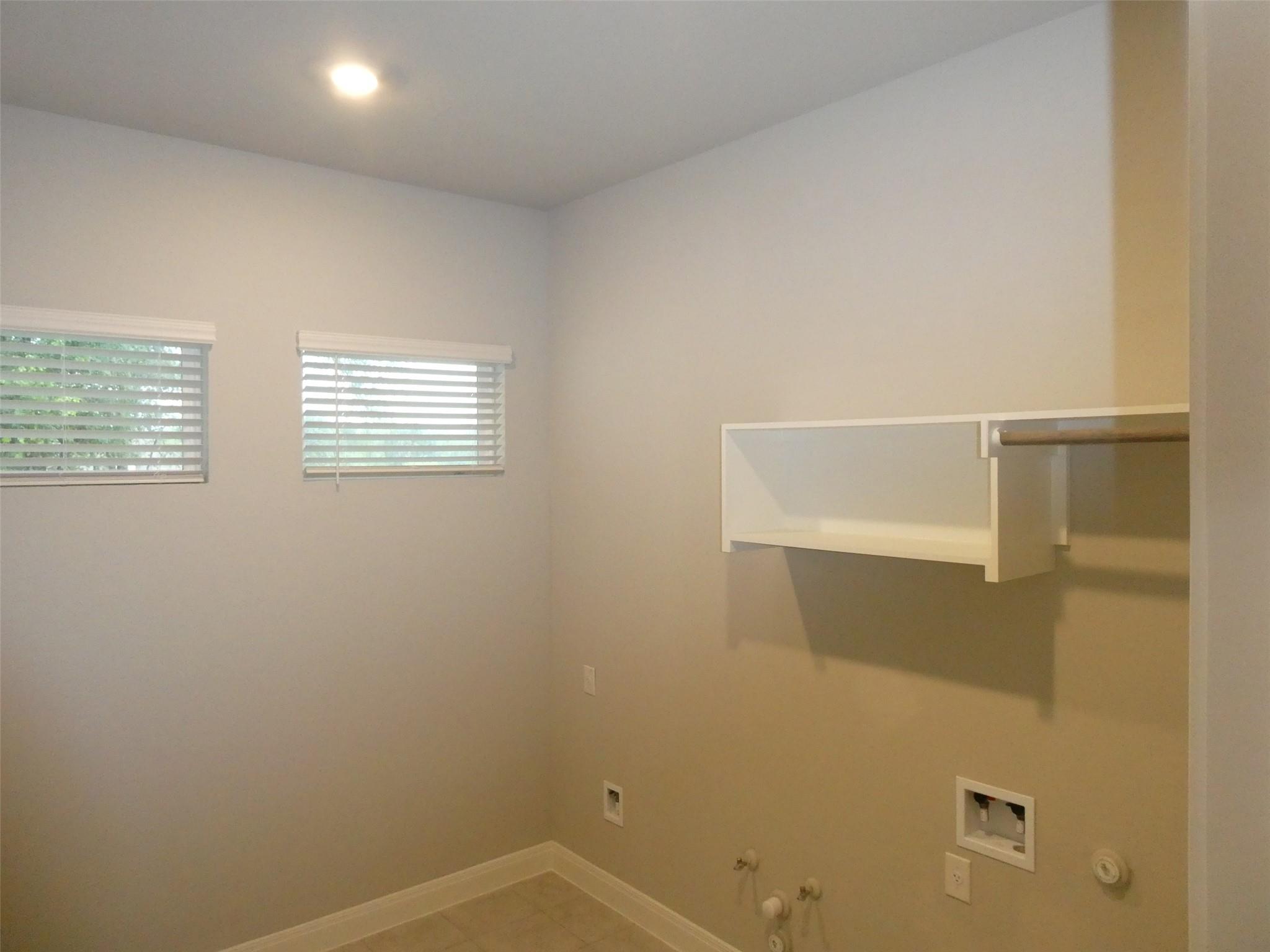 116 MERLIN Ct, Cedar Creek, TX 78612