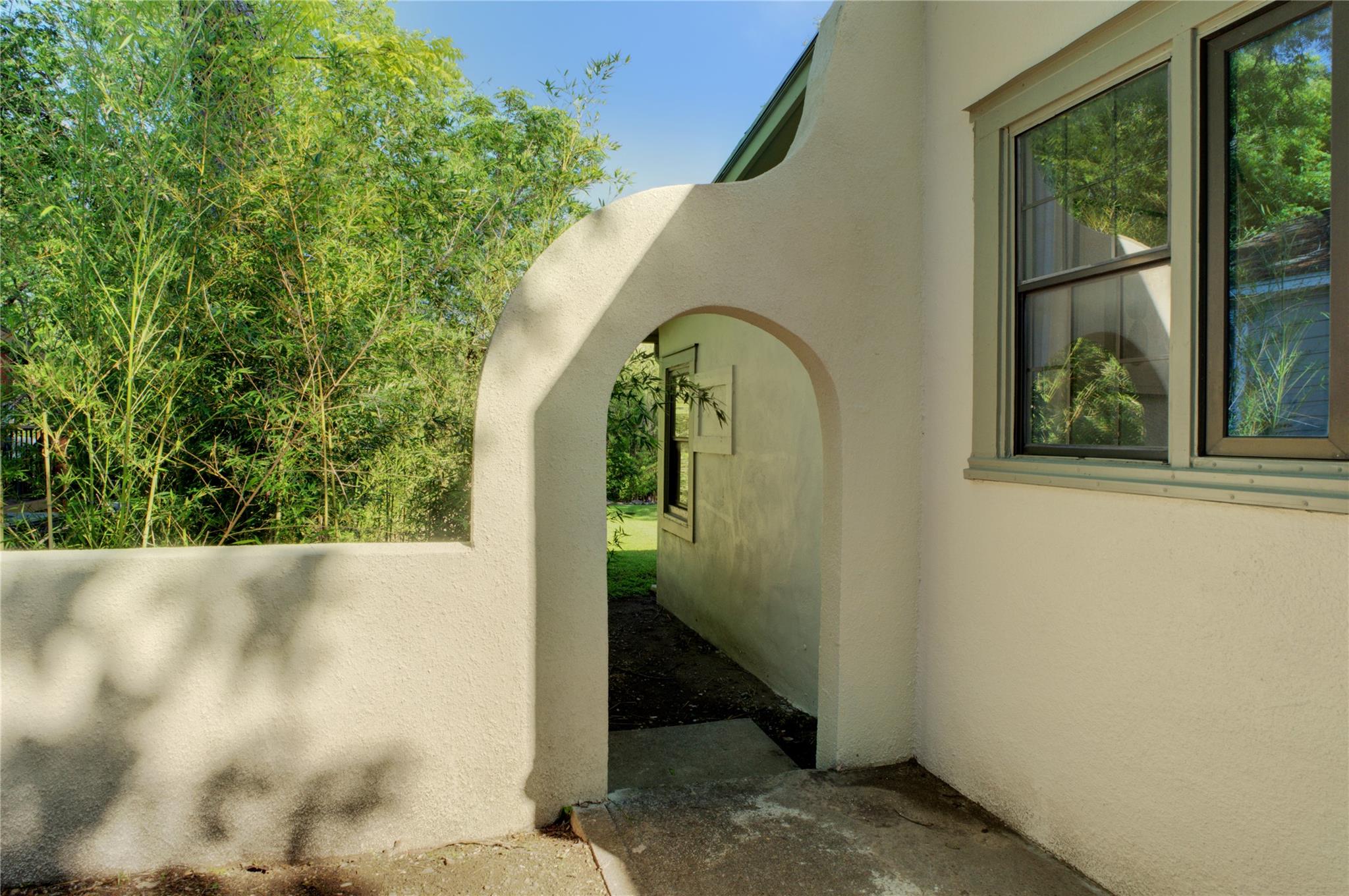 4802 Rowena Ave, Austin, TX 78751