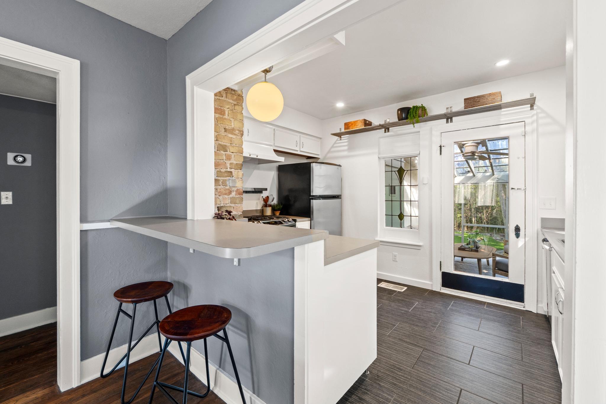 4802 Rowena Ave, Austin, TX 78751