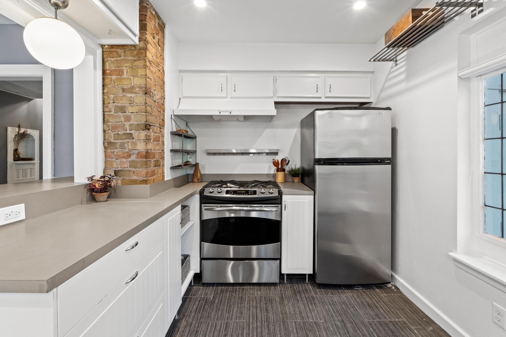 4802 Rowena Ave, Austin, TX 78751