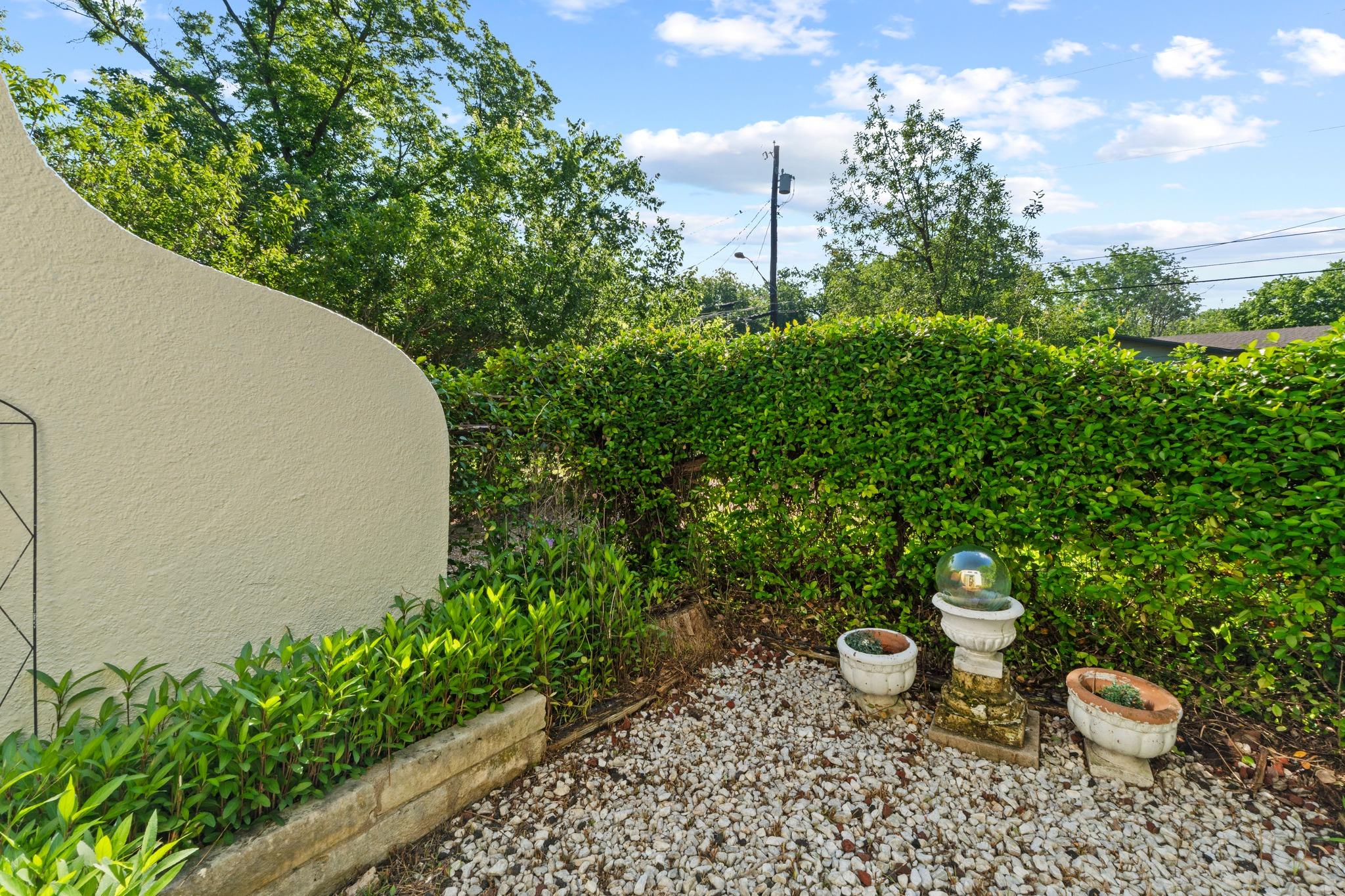 4802 Rowena Ave, Austin, TX 78751