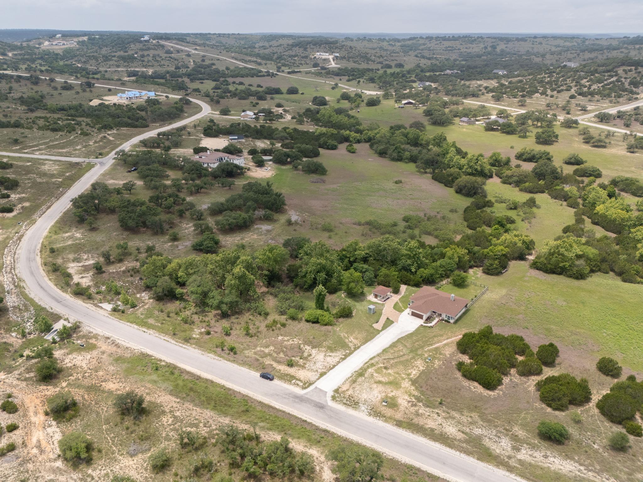 202 Falling Oak Dr, Blanco, TX 78606