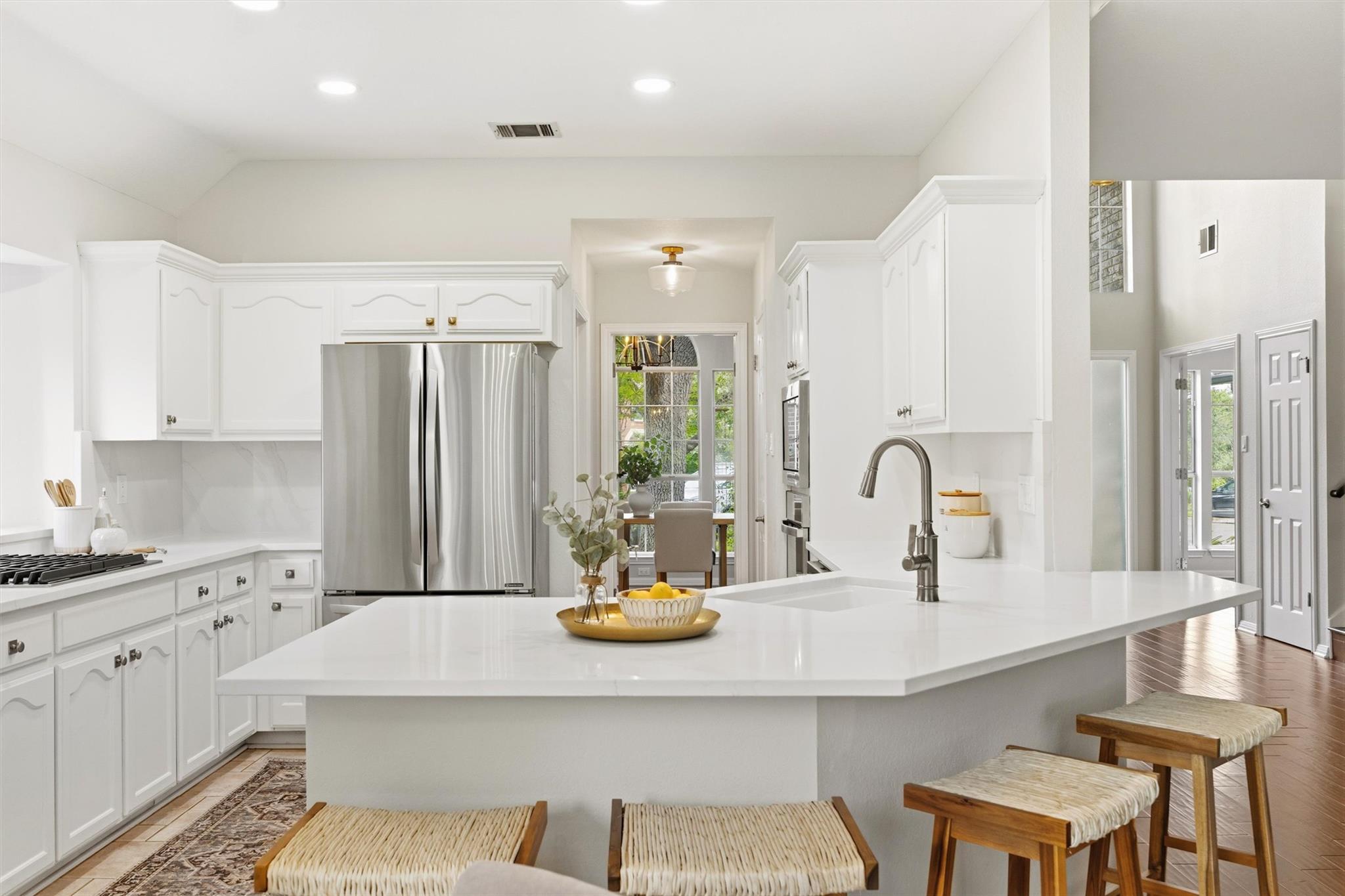 6123 Ginita Ln, Austin, TX 78739