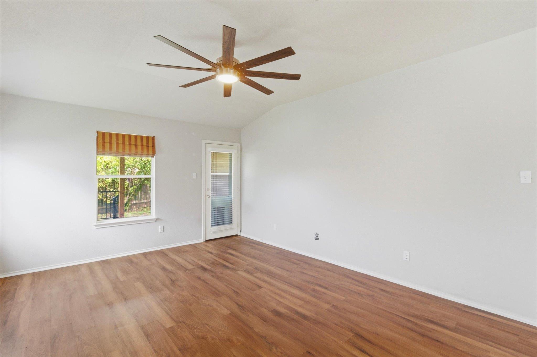 801 Covent Dr, Kyle, TX 78640