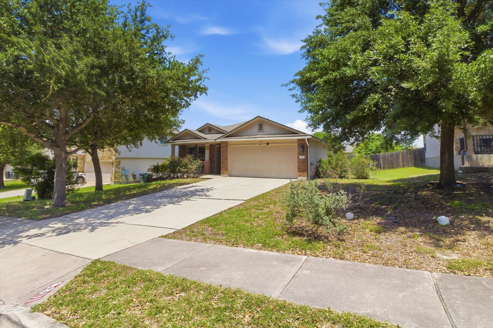 801 Covent Dr, Kyle, TX 78640