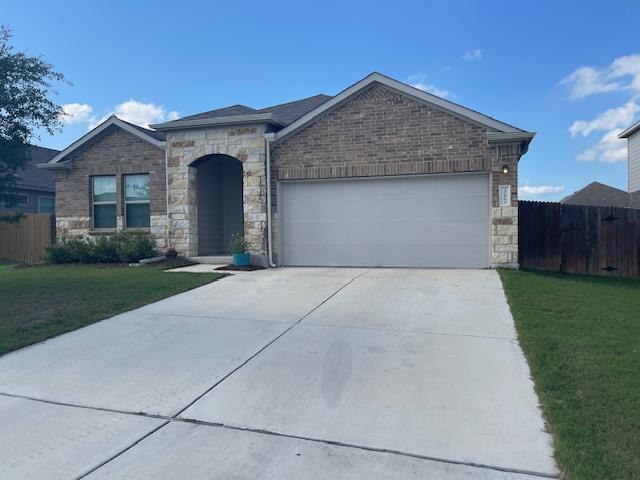 317 Colthorpe Ln, Hutto, TX 78634