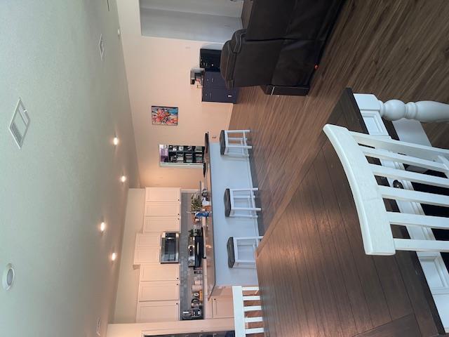 317 Colthorpe Ln, Hutto, TX 78634