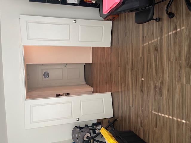 317 Colthorpe Ln, Hutto, TX 78634