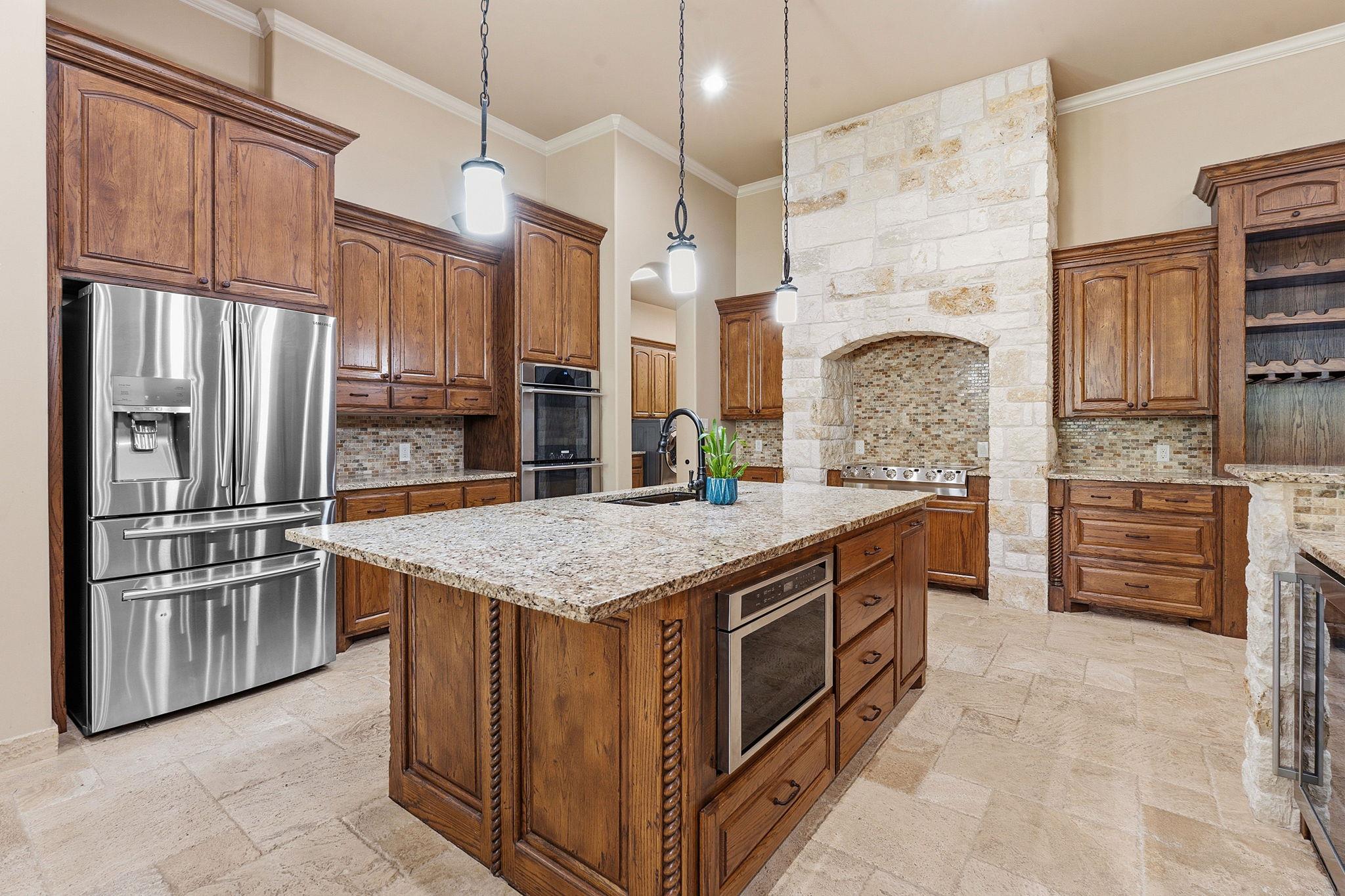 5100 W Fm 2147 Rd, Horseshoe Bay, TX 78657