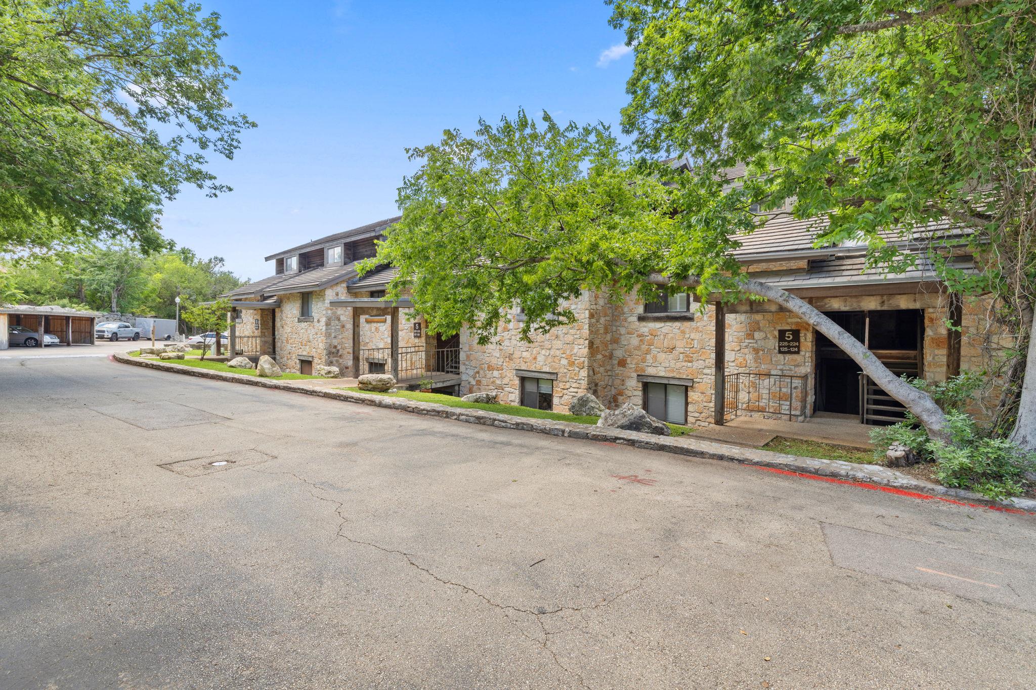 8200 Neely Dr # 125, Austin, TX 78759