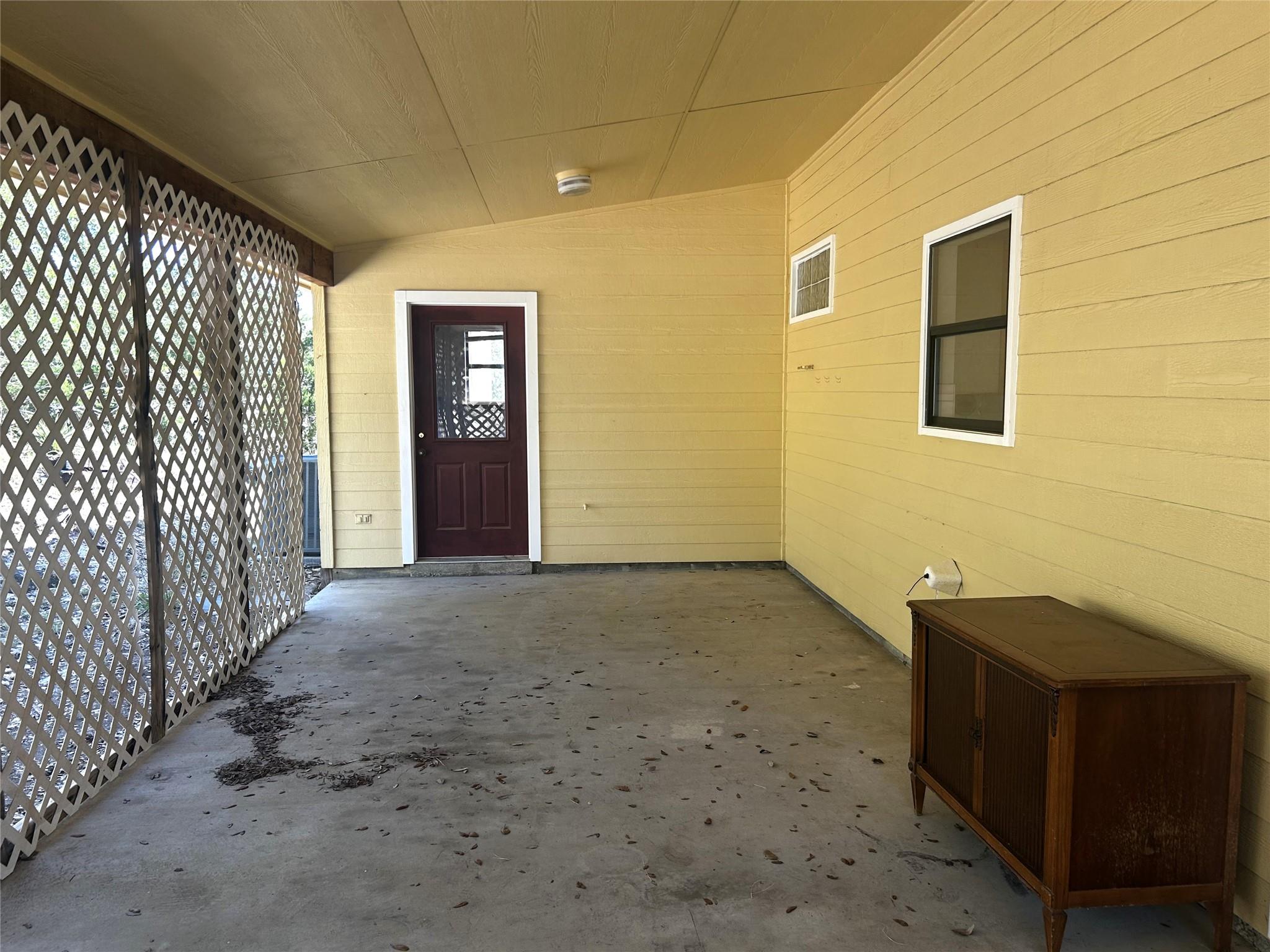 21511 Perry Cv, Lago Vista, TX 78645