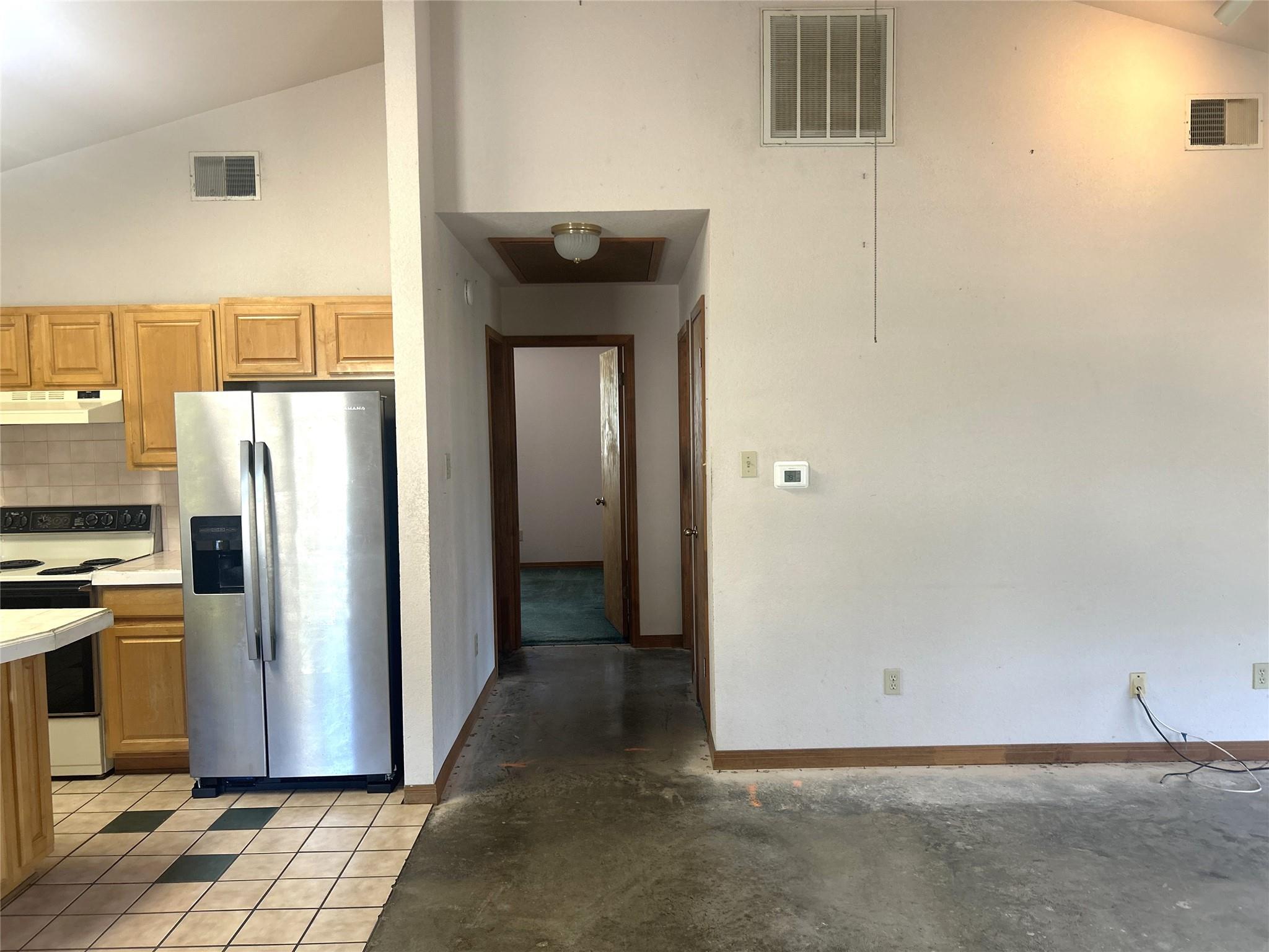 21511 Perry Cv, Lago Vista, TX 78645