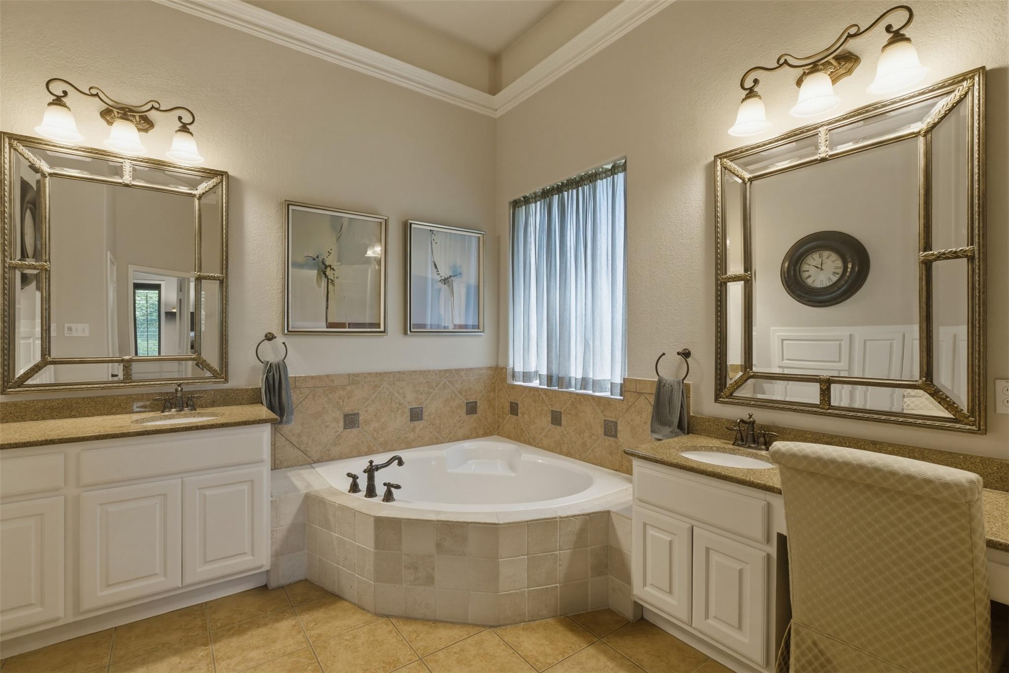 6400 Magenta Ln, Austin, TX 78739