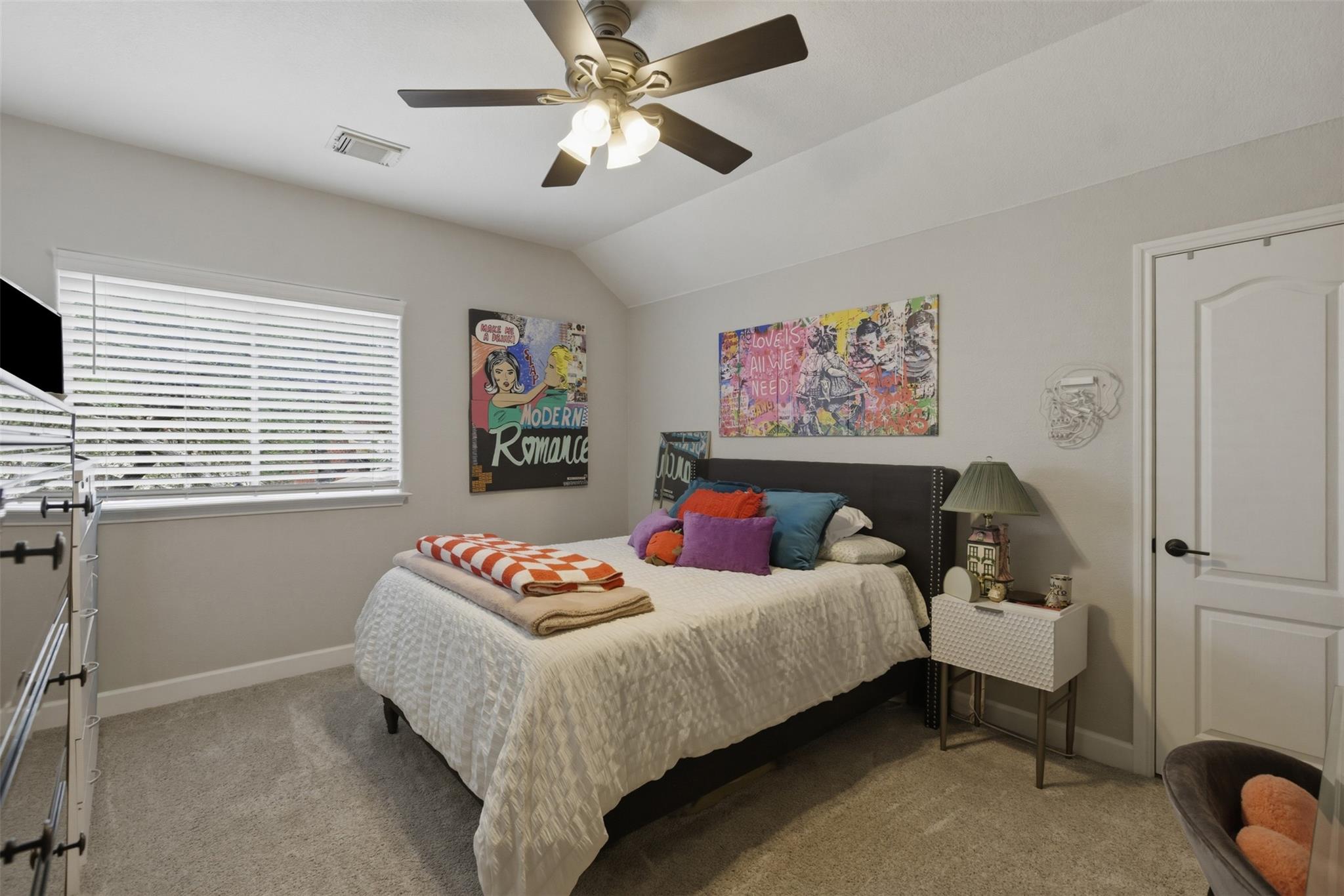 6400 Magenta Ln, Austin, TX 78739