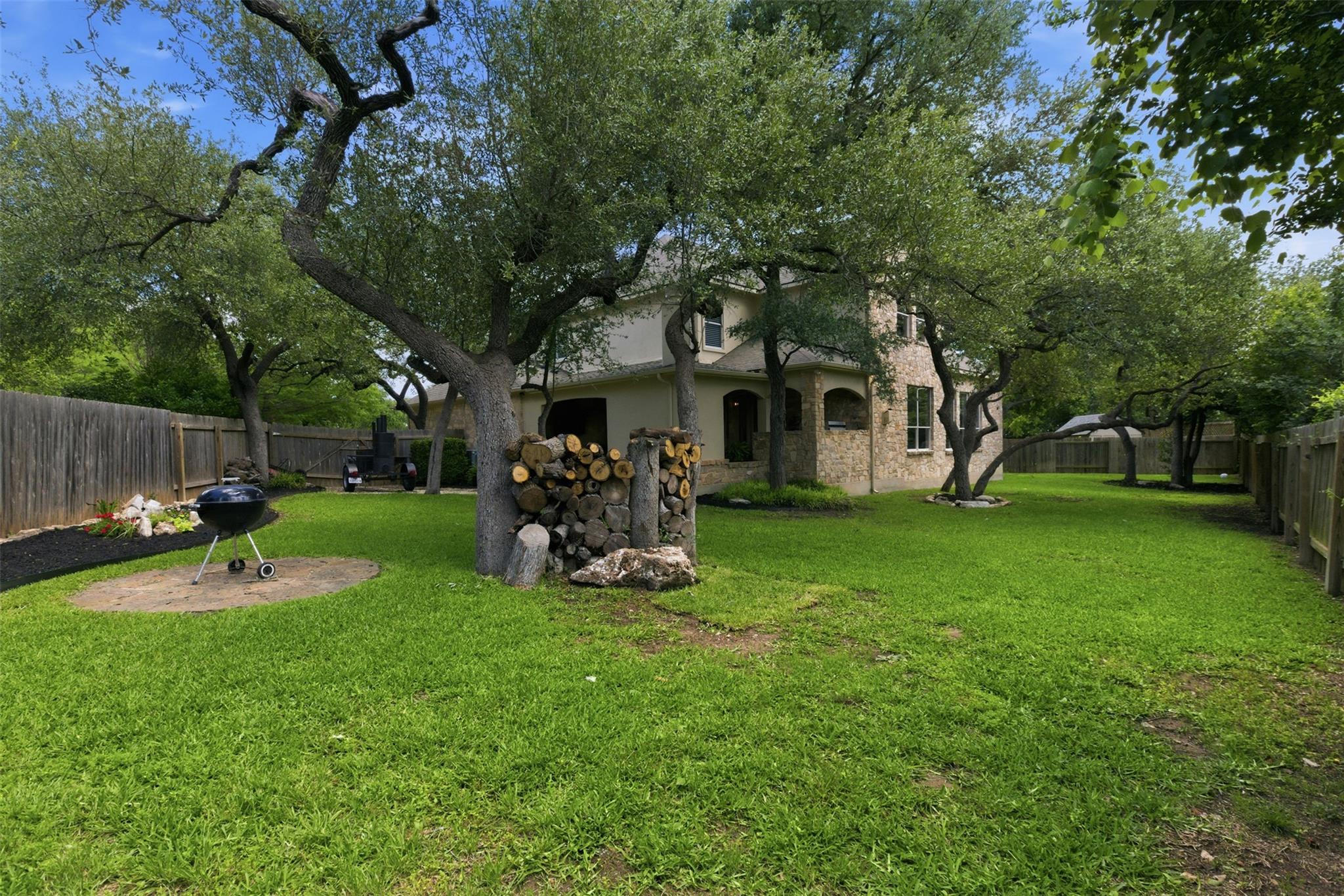 6400 Magenta Ln, Austin, TX 78739